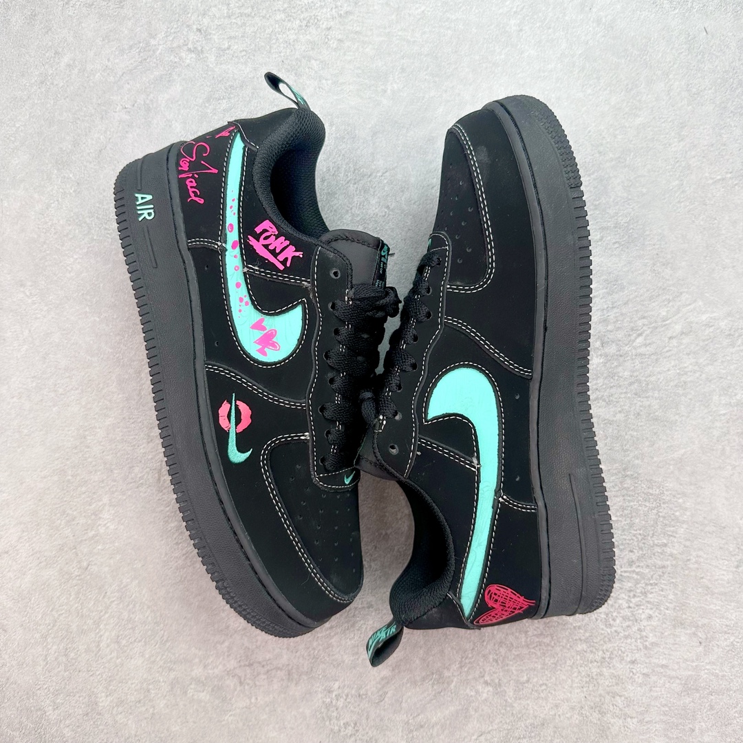 图片[3]-💰220 NK Air Force 1´07 Low 空军一号低帮百搭休闲运动板鞋 FB8971-005 柔软、弹性十足的缓震性能和出色的中底设计 横跨复古与现代的外型结合 造就出风靡全球 三十多年的Force 1 直到今天还深受青睐 SIZE：36 36.5 37.5 38 38.5 39 40 40.5 41 42 42.5 43 44 44.5 45 编码：Mby2936090-运动鞋