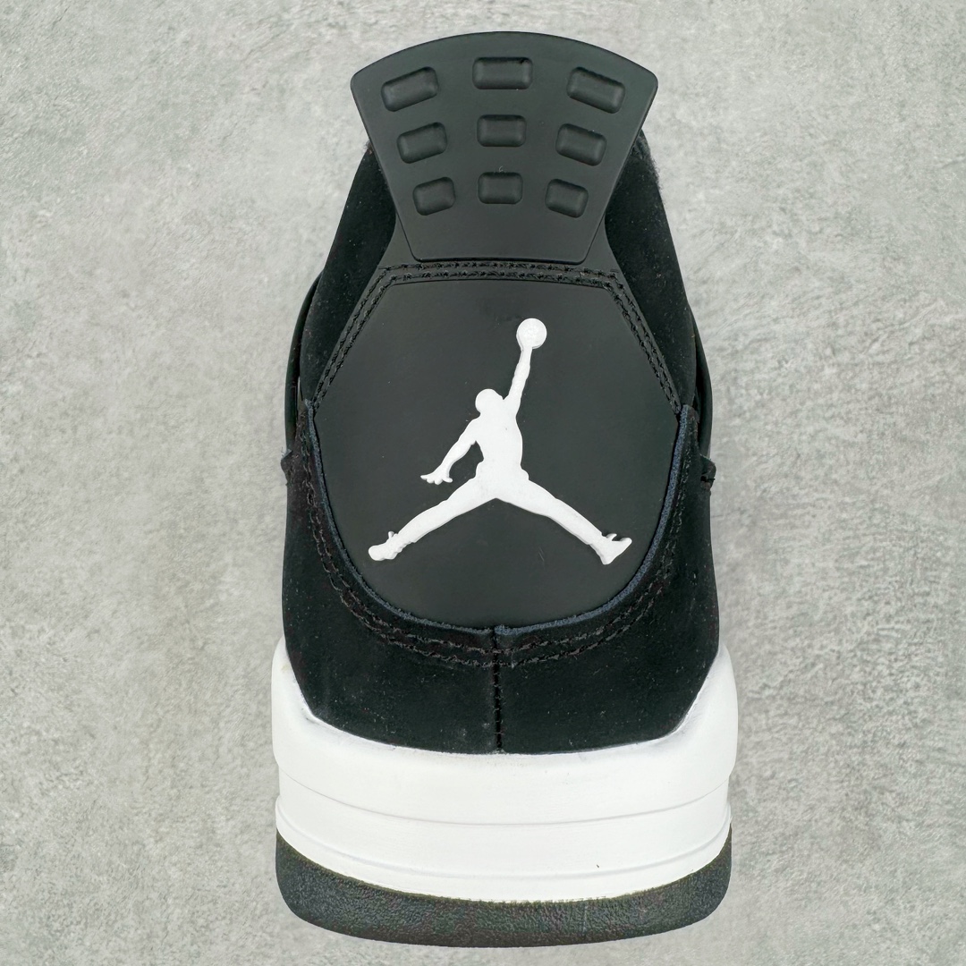 图片[8]-💰470 ＃Ljr  Air Jordan AJ4 Retro 黑白雷公 FQ8138-001 圈内高端零售标杆 独家外贸特供 耗时半年巨作 全套原纸板楦头开发 原厂特供皮料加持 确保原汁原味 完美呈现四代版型 一比一鞋头弧度高度鞋身弧度 数据细节工艺流程均保持原鞋一致 原厂TPU网格鞋带扣 正确内里网布 菱角分明不变形无多余毛边 柔软性质感一致于原鞋 市场唯一原厂鞋扣模具 背面可见隐藏注塑口 原厂织唛标 原厂飞人电绣工艺 尾指中部跳三针 独家绑鞋带手法 印刷中底布 四线拉帮 米色美纹纸贴合固定 进口港宝加持 后跟自然饱满 全鞋荧光划线卡点 追求极致完美 每一双都是工艺品 多重QC质检 超越公司货的品控标准 实实在在的免检产品 尺码：40.5 41 42 42.5 43 44 44.5 45 45.5 46 47.5 48.5 编码：by5936040-运动鞋