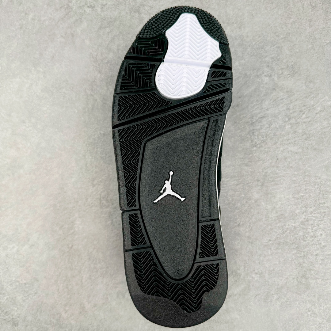 图片[9]-💰470 ＃Ljr  Air Jordan AJ4 Retro 黑白雷公 FQ8138-001 圈内高端零售标杆 独家外贸特供 耗时半年巨作 全套原纸板楦头开发 原厂特供皮料加持 确保原汁原味 完美呈现四代版型 一比一鞋头弧度高度鞋身弧度 数据细节工艺流程均保持原鞋一致 原厂TPU网格鞋带扣 正确内里网布 菱角分明不变形无多余毛边 柔软性质感一致于原鞋 市场唯一原厂鞋扣模具 背面可见隐藏注塑口 原厂织唛标 原厂飞人电绣工艺 尾指中部跳三针 独家绑鞋带手法 印刷中底布 四线拉帮 米色美纹纸贴合固定 进口港宝加持 后跟自然饱满 全鞋荧光划线卡点 追求极致完美 每一双都是工艺品 多重QC质检 超越公司货的品控标准 实实在在的免检产品 尺码：40.5 41 42 42.5 43 44 44.5 45 45.5 46 47.5 48.5 编码：by5936040-运动鞋