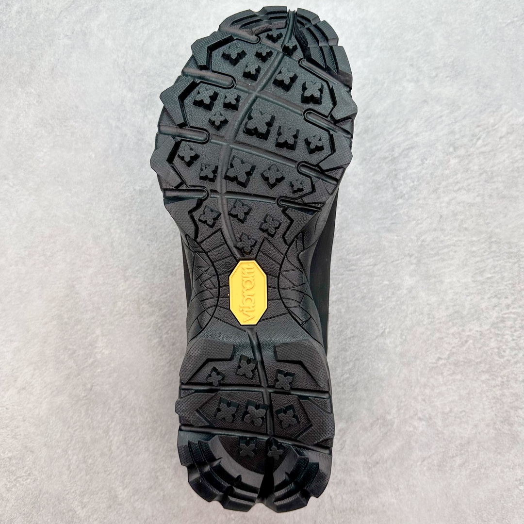 图片[9]-＃S版 ROA Hiking Katharina Low Sneaker 卡塔琳娜RO22系列低帮系带户外防水徒步登山运动鞋 重新颠覆登山鞋 意大利小众鞋履品牌 原楦型开发纸版 采用原装一致防水头层磨砂牛皮鞋面材质 环抱式防剐蹭硫化橡胶片组合Vibram黄金防滑耐磨橡胶大底 尺码：36 36.5 37.5 38 38.5 39 40 40.5 41 42 42.5 43 44 44.5 45-选品中心