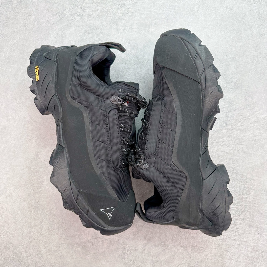 图片[3]-＃S版 ROA Hiking Katharina Low Sneaker 卡塔琳娜RO22系列低帮系带户外防水徒步登山运动鞋 重新颠覆登山鞋 意大利小众鞋履品牌 原楦型开发纸版 采用原装一致防水头层磨砂牛皮鞋面材质 环抱式防剐蹭硫化橡胶片组合Vibram黄金防滑耐磨橡胶大底 尺码：36 36.5 37.5 38 38.5 39 40 40.5 41 42 42.5 43 44 44.5 45-选品中心