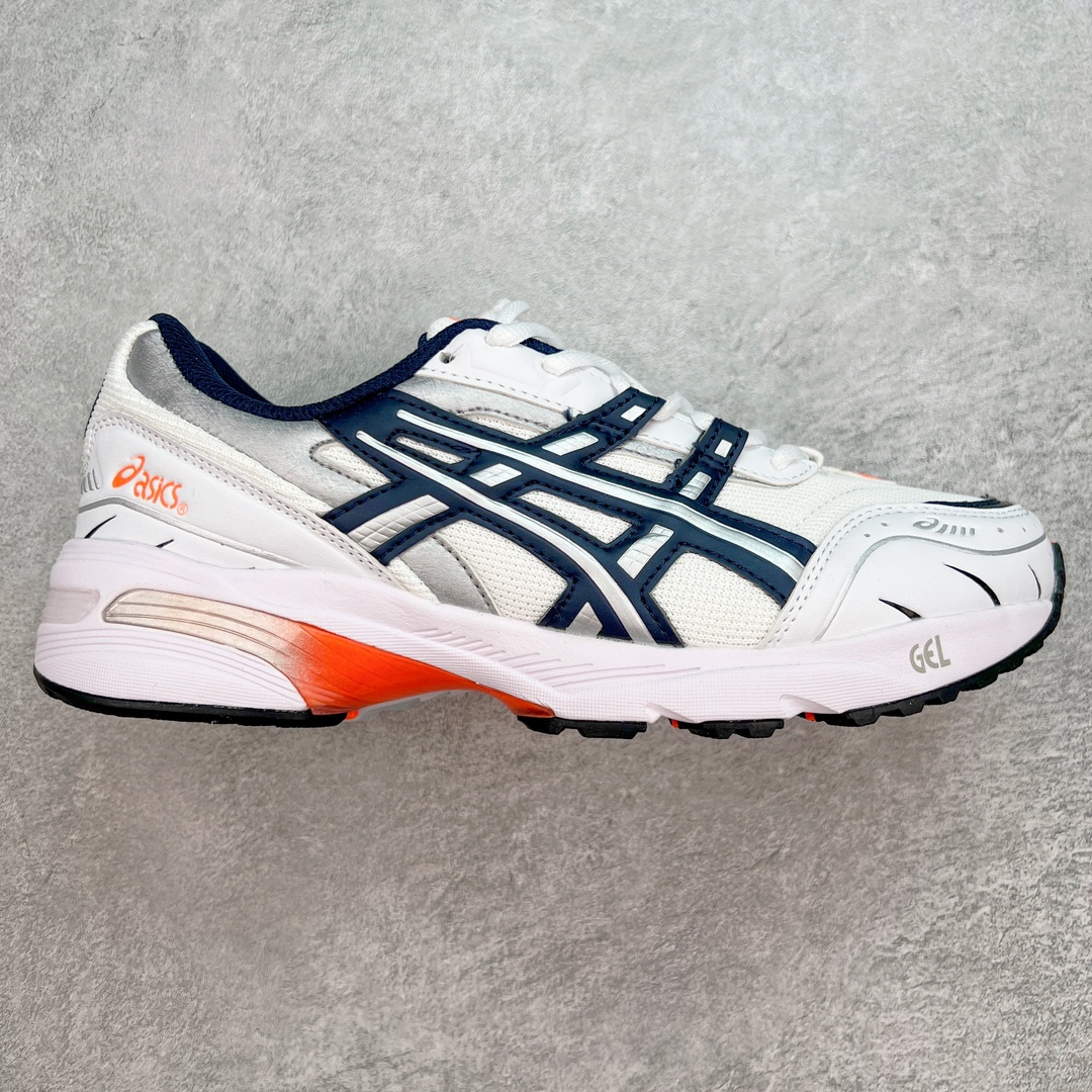 💰150 ASICS Tiger GEL-1090V2 系列亚瑟士低帮户外风休闲运动跑步鞋 早在 2019 年 ASICS 就推出了流行的 2004 GEL-1090 的新版本 该产品因其复古外观和舒适的造型而被推向现代街头服饰 现在ASICS 以时下流行的运动美学改造鞋款 以对跑步者的新诠释打造全新 GEL-1090 v2 在新版本中 ASICS 专注于日常衣橱的采用 将优质绒面革和柔软皮革的毛绒组合拼凑在运动鞋的覆盖层上 以柔和的配色为重点，新运动鞋的改良美学为 2019 年发布的 GEL-1090 的金属色调提供了一种简约的选择 然而 它曾经受到运动员广泛喜爱的流线型轮廓在新型号中保持不变 将舒适性和多功能性保持在设计的核心 这款运动鞋还保留了网眼鞋身 确保透气性 圆形鞋带确保贴合 在原版的新进展中 该品牌使用 GEL 系列的最新技术开发更新了运动鞋的外观 简约之选 新运动鞋的改良美学 尺码：36 37 37.5 38 39 39.5 40 40.5 41.5 42 42.5 43.5 44 44.5 45 编码：Bby2936020-运动鞋