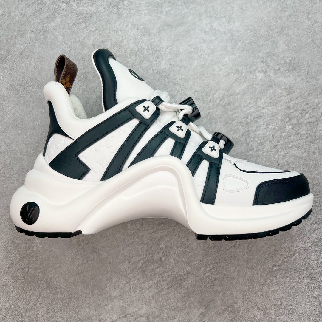 💰420 ＃K版纯原 Louis Vuitton Archlight Sneakers lv真皮拼色减震运动弓型舞蹈复古走秀老爹运动鞋 升级2023原装配件5D效果礼盒及全套原装配件包装物#支持感应NFC官网跳转#雪梨形超软沙绒纸团+细节制造精品#采用头层小牛皮革饰片#独立开发TPU回弹中底#组合TPR耐磨外底#超软皮内里脚垫❗ 尺码：35-39 编码：yby4936090-运动鞋