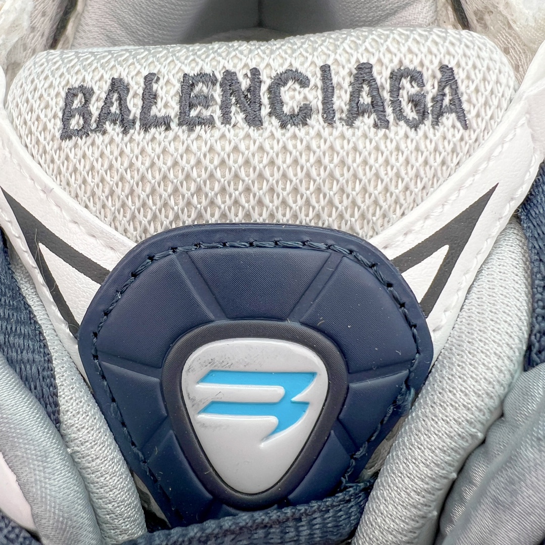 图片[15]-💰460 ＃VG零售版 BALENCIAGA Runner Sneaker 巴黎世家七代慢跑系列低帮复古野跑潮流运动鞋老爹鞋 尼龙和网布材质 磨损效果 鞋头边缘印有尺码 背面浮印尺码 外侧印有跑者徽标 鞋舌刺绣 Balenciaga 品牌标识 鞋跟背面 Balenciaga品牌标识 材质采用65%聚氨酯、35%聚酯纤维 全新 Runner 鞋型轮廓借鉴于 2000 年初的复古线条 搭载大网眼面料制成鞋面基础，由粉色、白色尼龍与橡胶质地覆盖鞋面诠释线条感 当中透过几道手缝线与折损痕更是精准的掌握历经时间淬炼的破旧痕迹 延续其手法至鞋领、鞋跟、鞋带、中底等部分均饰有破损及脏污之貌 尤其是鞋领处与鞋带孔眼条更是采用不规则做旧技术将内容物泡棉随机露出 尺码：35 36 37 38 39 40 41 42 43 44 45 46 编码：by5936030-运动鞋