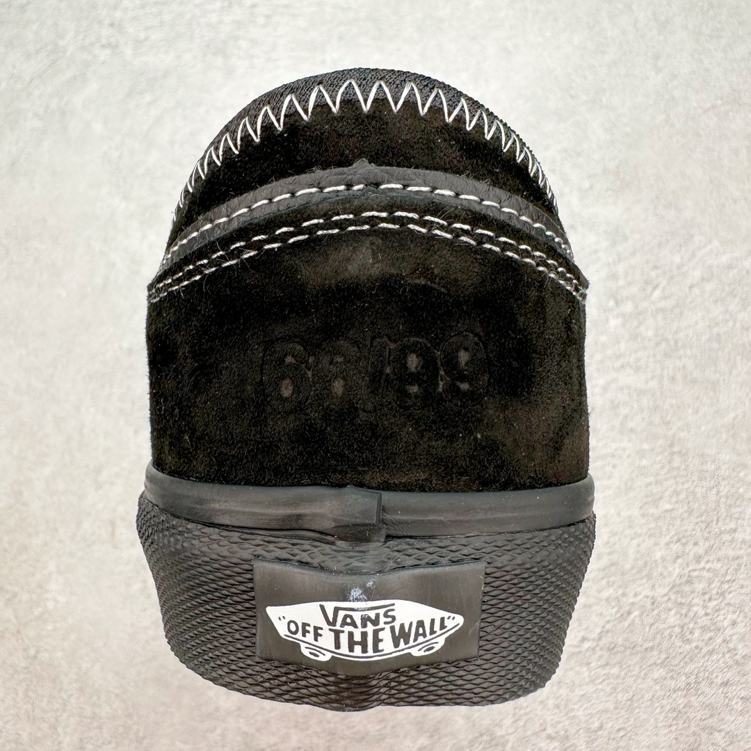 图片[8]-Vans Rowley Classics 黑武士 范斯官方 经典复古休闲滑板鞋 复古鞋型搭配全麂皮鞋身做工扎实 鞋两侧标志性Vans条纹Sidestripe 后跟压印数字“66/99”分表代表Vans品牌成立于1966和Rowley Pro诞生于1999 细节满满 货号：VN0009QJH1W 尺码：35 36 36.5 37 38 38.5 39 40 40.5 41 42 42.5 43 44-选品中心