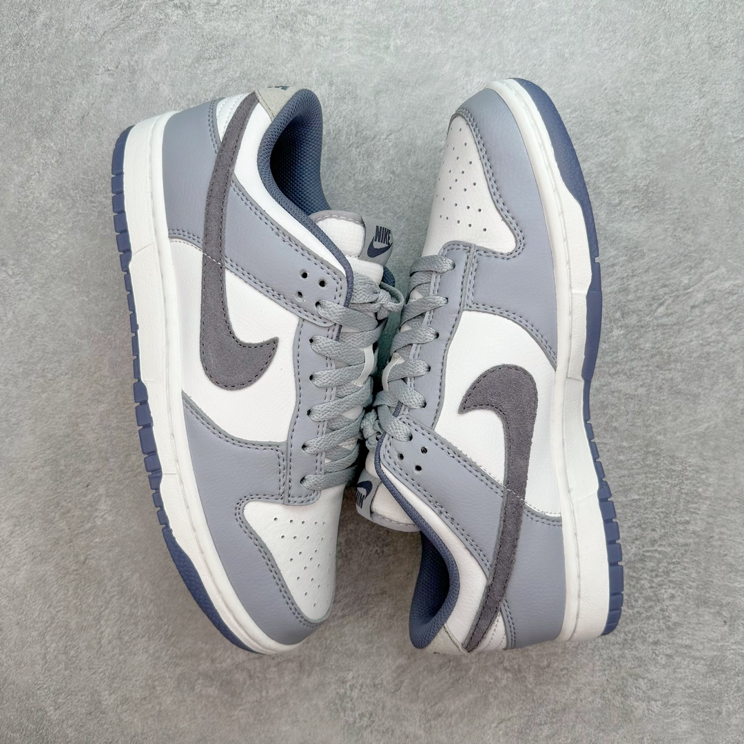 图片[3]-💰160 ＃K1 NK Dunk Low FJ4188-100 全新支线性价比拉满 迎合行情定价 正确头层皮料 细节均购入原鞋校对开发 全套原纸板楦头加持 细节品控鞋型稳定 独家私模官方最新原厂磨具打造大底 鞋头坡度极致还原 原盒原配 玻璃冲刀 超高清洁度 全鞋零毛边皮料切割 正确中底布背胶中底布拉帮走线 SIZE：36 36.5 37.5 38 38.5 39 40 40.5 41 42 42.5 43 44 44.5 45 46 编码：by2936030-运动鞋