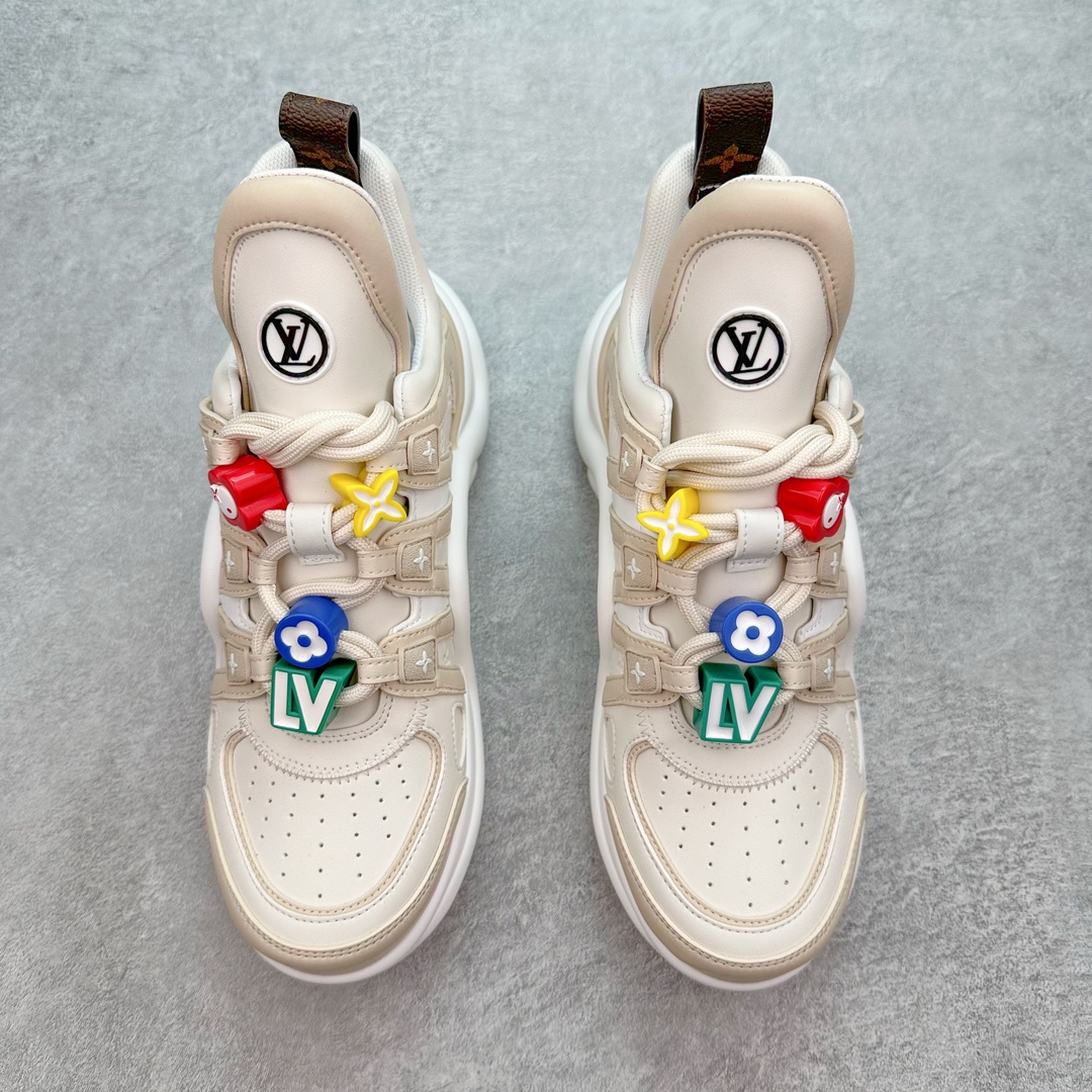 图片[2]-💰420 ＃K版纯原 Louis Vuitton Archlight Sneakers lv真皮拼色减震运动弓型舞蹈复古走秀老爹运动鞋 升级2023原装配件5D效果礼盒及全套原装配件包装物#支持感应NFC官网跳转#雪梨形超软沙绒纸团+细节制造精品#采用头层小牛皮革饰片#独立开发TPU回弹中底#组合TPR耐磨外底#超软皮内里脚垫❗ 尺码：35-39 编码：yby4936090-运动鞋