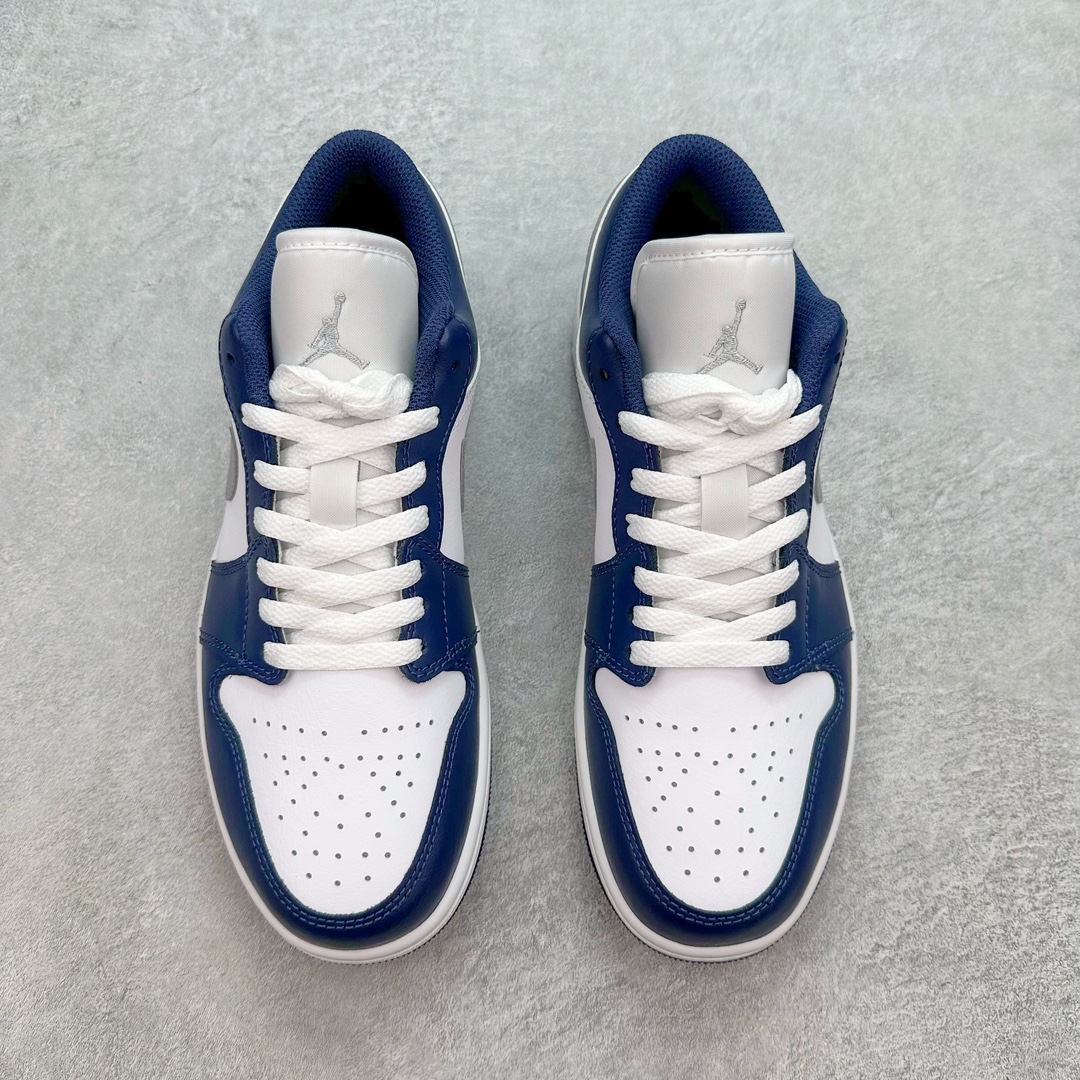 图片[2]-💰190 ＃DT纯原 Air Jordan AJ1 Low 低帮 海军蓝 553558-141 终端优势供应 市面中低帮最具代表性版本没有之一 口碑大厂出品 品控大底版型不断改良更新 全套原纸板楦头开发 确保原汁原味 完美呈现版型 完美零毛边处理 原厂内置全掌气垫 价格定位良心 平台专用代工流水线出品 一眼公司既视感 拿到手的一瞬间就与众不同 碾压市面所有版本 全部原鞋开发 每一个配色都会采购原鞋确认细节 打破市面看图做货无好货之说 尺码：35.5 36 36.5 37.5 38 38.5 39 40 40.5 41 42 42.5 43 44 44.5 45 46 编码：by2936060-运动鞋