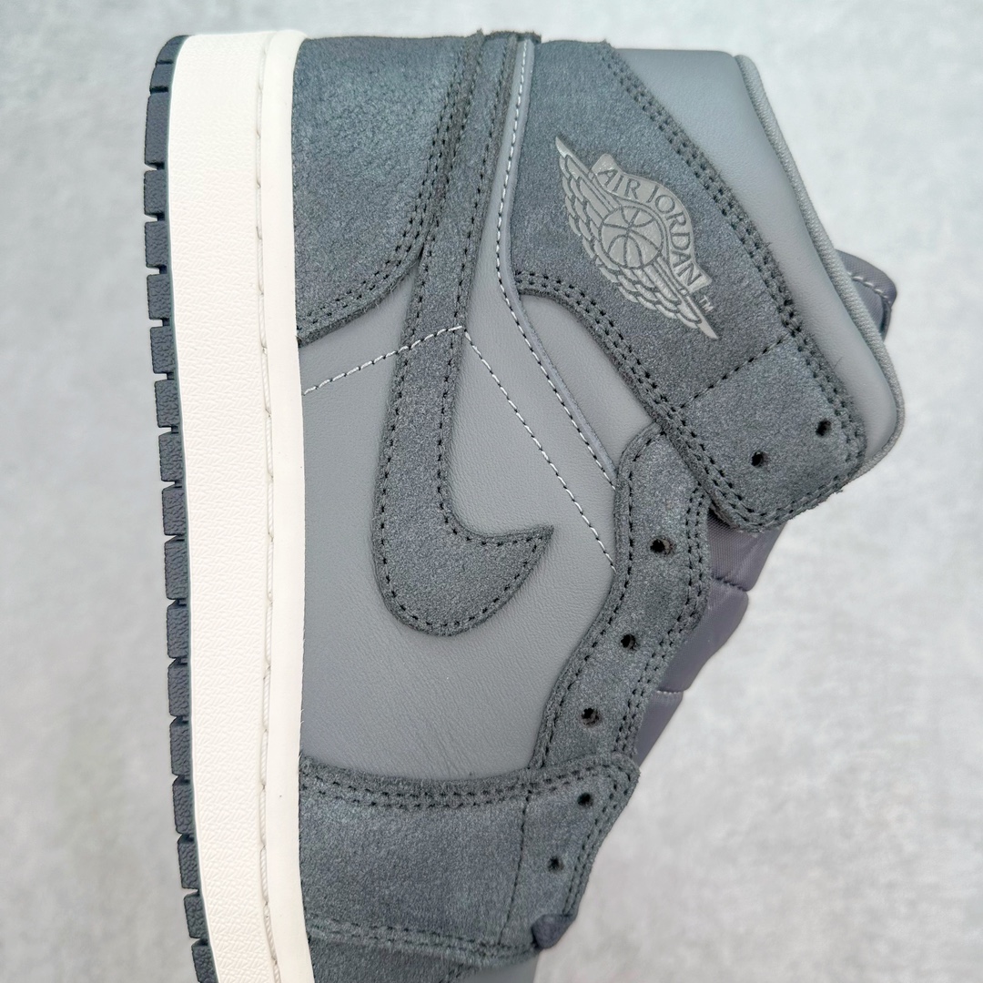 图片[6]-💰230 ＃DT纯原 Air Jordan AJ1 Mid 中帮 FJ3448-001 终端优势供应 市面中低帮最具代表性版本没有之一 口碑大厂出品 品控大底版型不断改良更新 全套原纸板楦头开发 确保原汁原味 完美呈现版型 完美零毛边处理 原厂内置全掌气垫 价格定位良心 平台专用代工流水线出品 一眼公司既视感 拿到手的一瞬间就与众不同 碾压市面所有版本 全部原鞋开发 每一个配色都会采购原鞋确认细节 打破市面看图做货无好货之说 SIZE：35.5 36 36.5 37.5 38 38.5 39 40 40.5 41 42 42.5 43 44 44.5 45 46 编码：by3936000-运动鞋