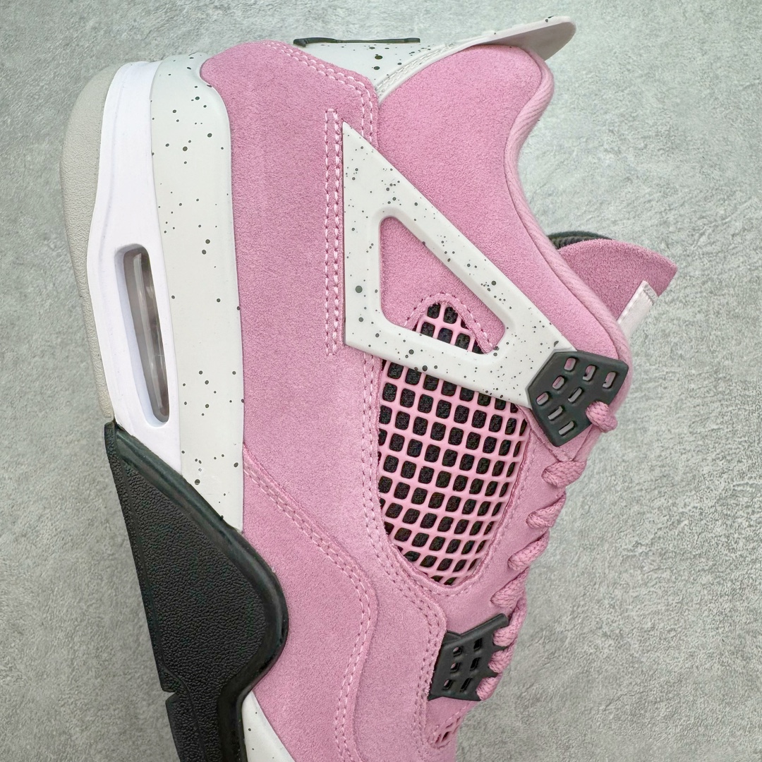 图片[6]-💰440 ＃GX Air Jordan AJ4 WMNS \”Orchid\” 猛男粉 AQ9129-501 圈内最强四代 独家外贸特供尺码含 45.5 49.5 50.5 耗时半年巨作 全套原纸板楦头开发 原厂特供皮料加持 确保原汁原味 完美呈现四代版型 一比一鞋头弧度高度鞋身弧度 数据细节工艺流程均保持原鞋一致 原厂TPU网格鞋带扣 正确内里网布 菱角分明不变形无多余毛边 柔软性质感一致于原鞋 市场唯一原厂鞋扣模具 背面可见隐藏注塑口 原厂织唛标 原厂飞人电绣工艺 尾指中部跳三针 独家绑鞋带手法 印刷中底布 四线拉帮 米色美纹纸贴合固定 进口港宝加持 后跟自然饱满 全鞋荧光划线卡点 追求极致完美 每一双都是工艺品 多重QC质检 超越公司货的品控标准 实实在在的免检产品 尺码：40 40.5 41 42 42.5 43 44 44.5 45 45.5 46 47.5 48.5 49.5 50.5 编码：by5936010-运动鞋