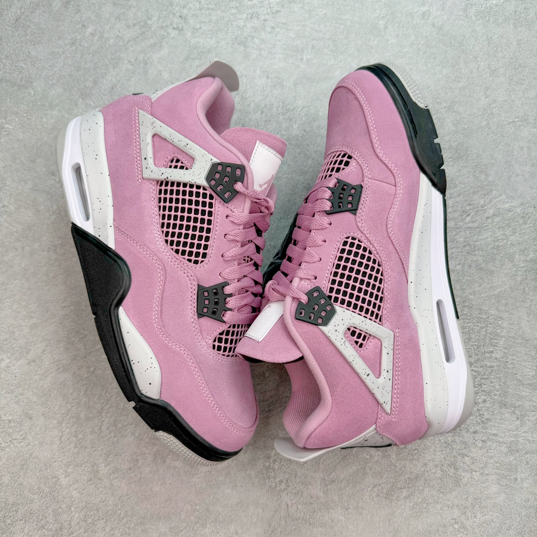 图片[3]-💰440 ＃GX Air Jordan AJ4 WMNS \”Orchid\” 猛男粉 AQ9129-501 圈内最强四代 独家外贸特供尺码含 45.5 49.5 50.5 耗时半年巨作 全套原纸板楦头开发 原厂特供皮料加持 确保原汁原味 完美呈现四代版型 一比一鞋头弧度高度鞋身弧度 数据细节工艺流程均保持原鞋一致 原厂TPU网格鞋带扣 正确内里网布 菱角分明不变形无多余毛边 柔软性质感一致于原鞋 市场唯一原厂鞋扣模具 背面可见隐藏注塑口 原厂织唛标 原厂飞人电绣工艺 尾指中部跳三针 独家绑鞋带手法 印刷中底布 四线拉帮 米色美纹纸贴合固定 进口港宝加持 后跟自然饱满 全鞋荧光划线卡点 追求极致完美 每一双都是工艺品 多重QC质检 超越公司货的品控标准 实实在在的免检产品 尺码：40 40.5 41 42 42.5 43 44 44.5 45 45.5 46 47.5 48.5 49.5 50.5 编码：by5936010-运动鞋