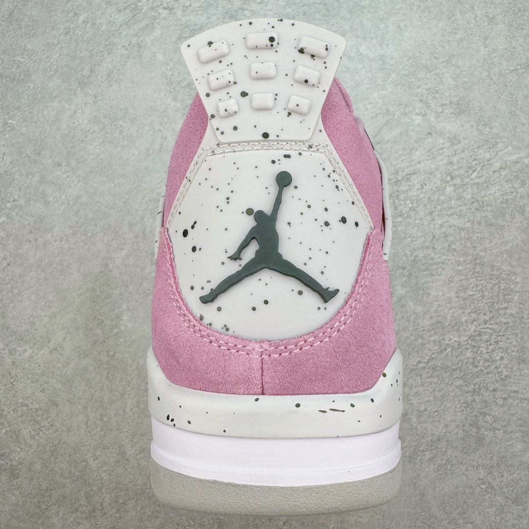 图片[8]-💰440 ＃GX Air Jordan AJ4 WMNS \”Orchid\” 猛男粉 AQ9129-501 圈内最强四代 独家外贸特供尺码含 45.5 49.5 50.5 耗时半年巨作 全套原纸板楦头开发 原厂特供皮料加持 确保原汁原味 完美呈现四代版型 一比一鞋头弧度高度鞋身弧度 数据细节工艺流程均保持原鞋一致 原厂TPU网格鞋带扣 正确内里网布 菱角分明不变形无多余毛边 柔软性质感一致于原鞋 市场唯一原厂鞋扣模具 背面可见隐藏注塑口 原厂织唛标 原厂飞人电绣工艺 尾指中部跳三针 独家绑鞋带手法 印刷中底布 四线拉帮 米色美纹纸贴合固定 进口港宝加持 后跟自然饱满 全鞋荧光划线卡点 追求极致完美 每一双都是工艺品 多重QC质检 超越公司货的品控标准 实实在在的免检产品 尺码：40 40.5 41 42 42.5 43 44 44.5 45 45.5 46 47.5 48.5 49.5 50.5 编码：by5936010-运动鞋