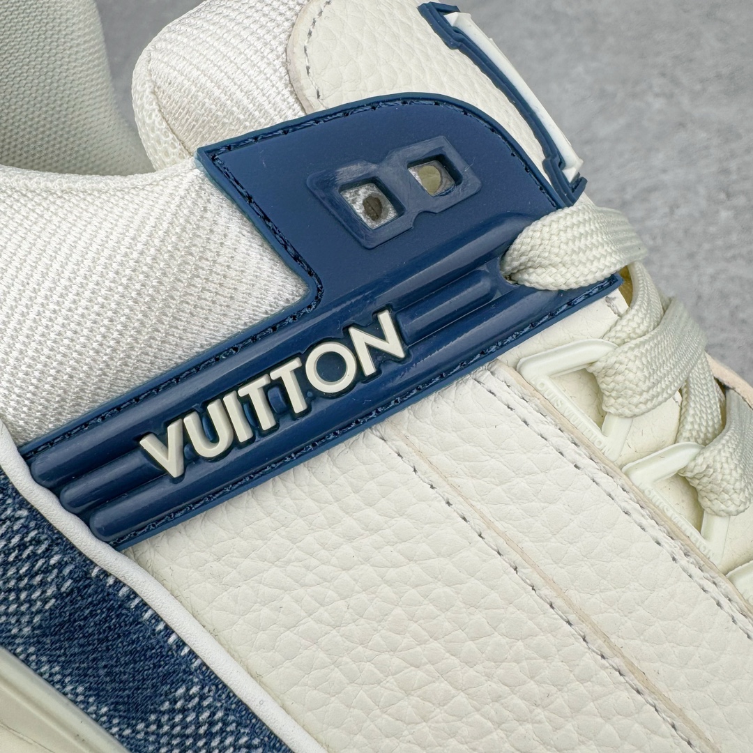 图片[14]-💰480 ＃GD广顶 Louis Vuitton Trainer lv路易威登时装走秀运动时尚板鞋 外贸零售特供批次 2023全新纸板数据 印花高频效果碾压市面 市售天花板产物 耗时半年巨作 全套原厂新版原纸板楦头开发 原厂特供皮料加持 市场所有版本中综合最强的货品 GD实力大厂出品 全网最全配色更新最快 最成熟的做工稳定的品控 完美鞋型超高的清洁度 零毛边线头瑕疵 全套原楦原纸版原鞋开模 全网最具灵魂的版型 正确原装黄色鞋盒 正确中底印花 鞋面印花3D高频深度立体 全鞋电脑针车 紧密相连 针距密度一致 环保乳胶注塑鞋垫 厚度脚感还原原版 皮面裁剪部位 统一油边封口工艺 原装橡胶大底含胶量大底组合零偏差 专柜全套包装 防尘袋 说明书 质保卡 男女鞋 尺码：35 36 37 38 39 40 41 42 43 44 45 编码：by5936050-运动鞋