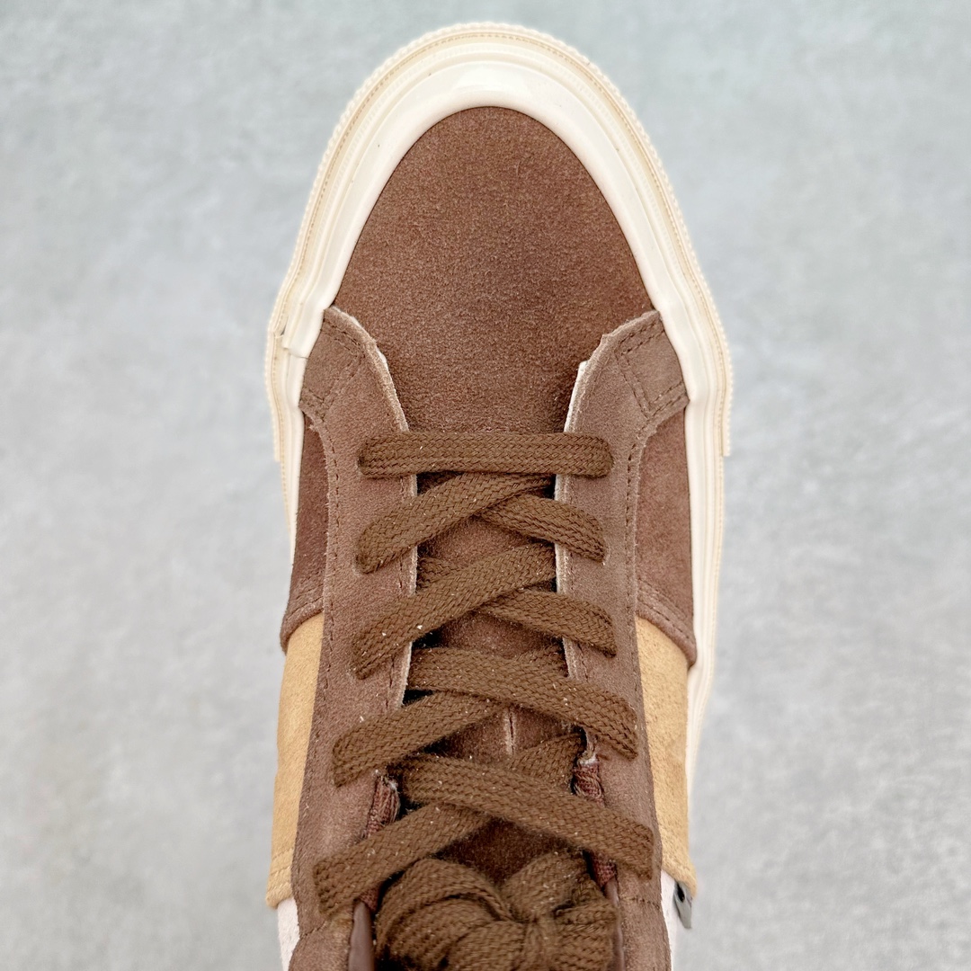 图片[4]-💰160 Carhartt WIP x Converse One Star 匡威卡哈特联名 棕白拼接 此次联名双方将经典设计与传统材质相结合，打造特别版CTAS Pro Hi与One Star Academy Pro，带来别具匠心的鞋款细节。三片式的拼接鞋面，搭配Carhartt WIP标志性的棕调工装配色，辅以灵感源自裤装的三重缝线设计，将简朴的工艺美学刻入经典鞋款，同时搭载专业的滑板鞋性能，在街头演绎自我风格。货号：A09656C 尺码：35 36 36.5 37 37.5 38 39 39.5 40 41 41.5 42 42.5 43 44 编码：by2936030-运动鞋