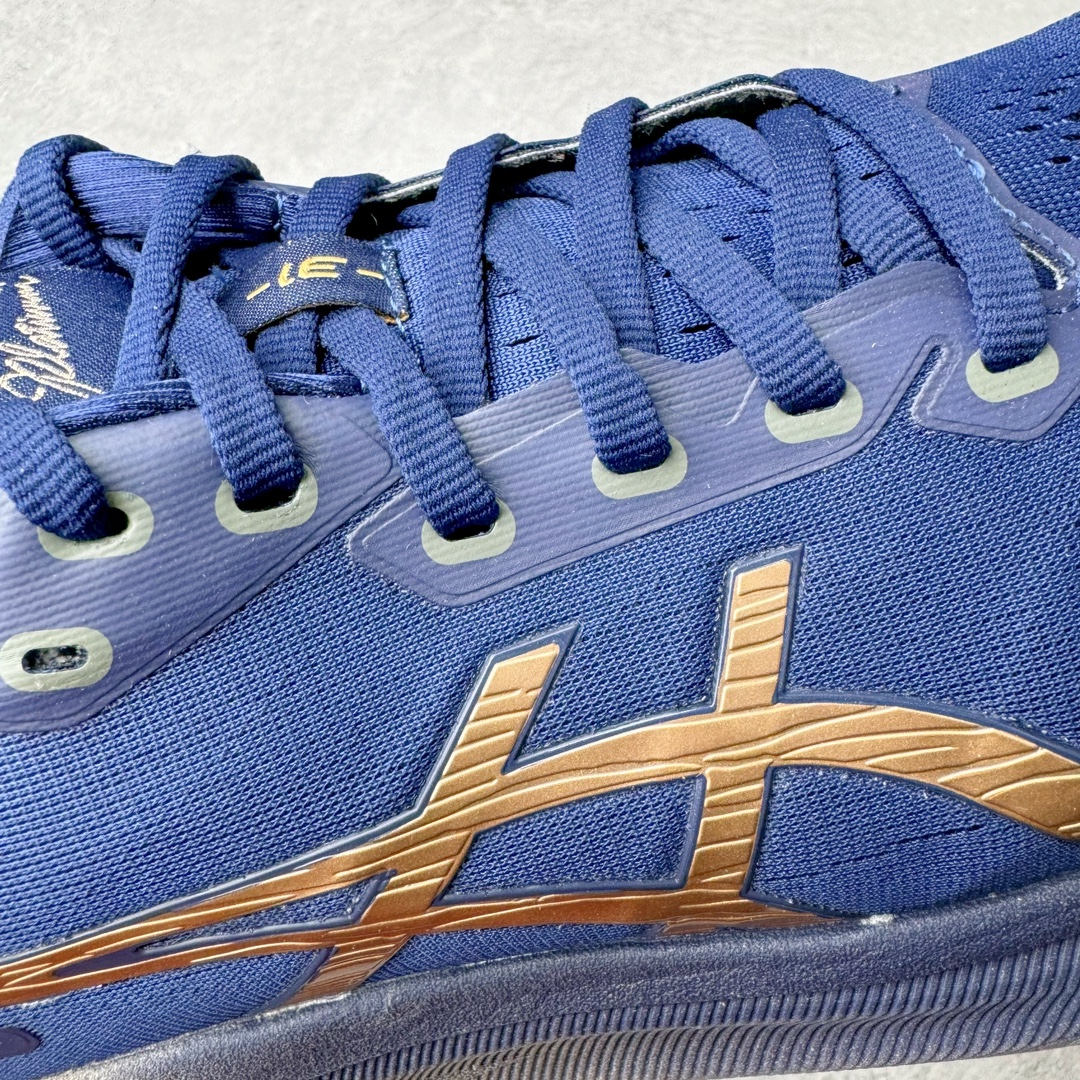 图片[16]-💰200 ＃HK纯原 Asics Gel-Kayano 31 亚瑟士卡亚诺31代低帮专业有氧超轻量休闲运动全能慢跑鞋 全球知名运动品牌ASICS正式推出新款GEL-KAYANO 31跑鞋 旨在通过全新稳定结构以提升产品可适性 满足跑者的足部稳定需求 让每一位跑者从起跑到结束都能够感受到焕然一新的稳定性与舒适性 从而帮助更多人找到身心平衡 获得自在舒适的健康生活方式 秉持着ASICS亚瑟士的设计哲学 全新一代GEL-KAYANO 31应运而生 为进一步升级产品的稳定性 GEL-KAYANO 31采用了全新4D引导系统 通过内侧稳定装置提升可适性 满足足部稳定需求 帮助足弓迅速返回到平衡位置 作为基于生物力学研究打造的全新稳定结构 4D引导系统不仅提升了跑鞋对双脚的支撑性 它还将人体不同的运动状态纳入设计考量 帮助跑者在多种跑动强度下获得充足的稳定性和理想的舒适度 尺码：36 37 37.5 38 39.5 40 40.5 41.5 42 42.5 43.5 44 44.5 45 编码：by2936070-运动鞋