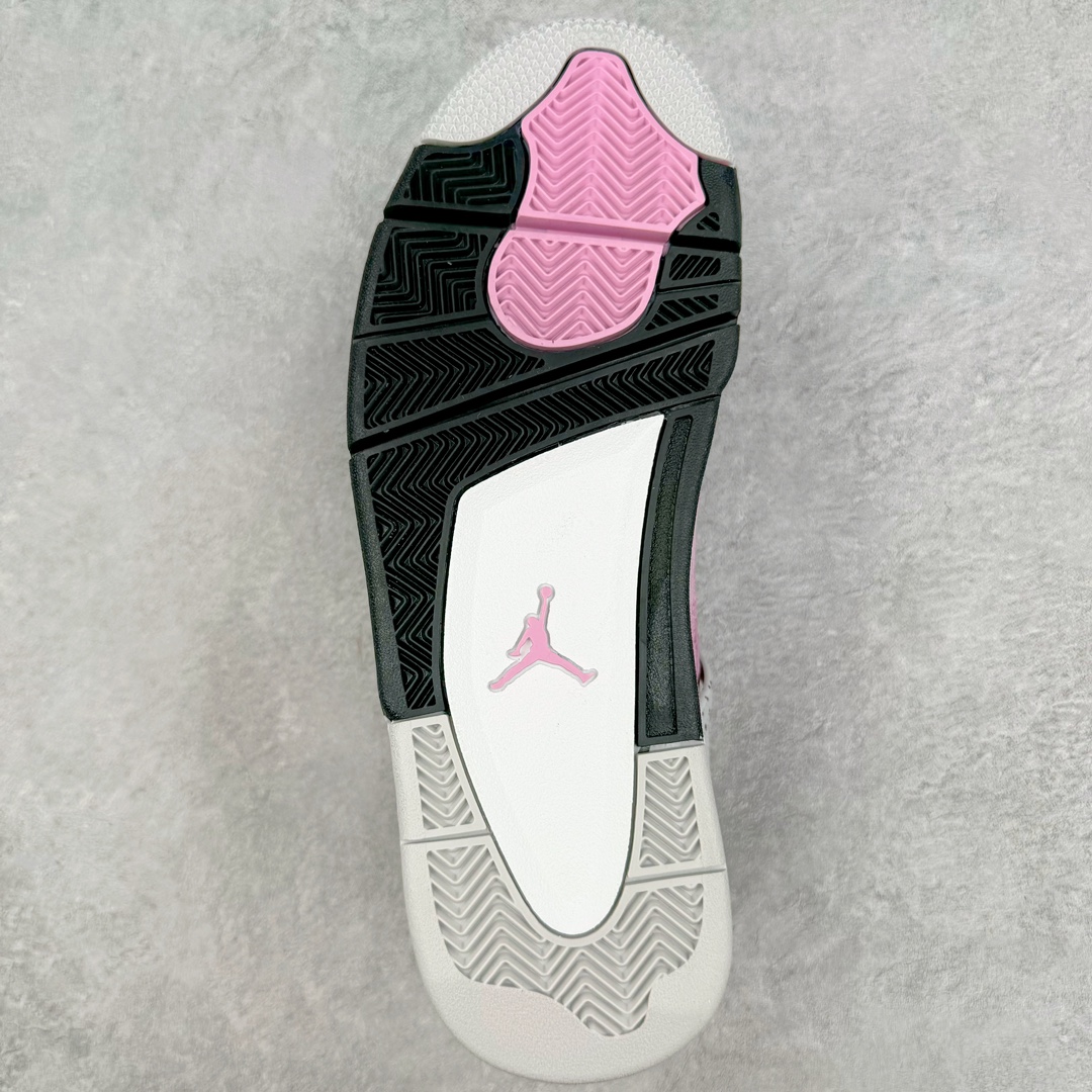 图片[9]-💰420 ＃Y3纯原 Air Jordan AJ4 WMNS \”Orchid\” 猛男粉 AQ9129-501 市售天花板产物 耗时半年巨作 全套原纸板楦头开发 原厂特供皮料加持 确保原汁原味 完美呈现四代版型 一比一鞋头弧度高度鞋身弧度 数据细节工艺流程均保持原鞋一致 原厂TPU网格鞋带扣 正确内里网布 菱角分明不变形无多余毛边 柔软性质感一致于原鞋 市场唯一原厂鞋扣模具 背面可见隐藏注塑口 原厂织唛标 原厂飞人电绣工艺 尾指中部跳三针 独家绑鞋带手法 印刷中底布 四线拉帮 米色美纹纸贴合固定 进口港宝加持 后跟自然饱满 全鞋荧光划线卡点 追求极致完美 每一双都是工艺品 多重QC质检 超越公司货的品控标准 实实在在的免检产品 尺码：40.5 41 42 42.5 43 44 44.5 45 46 47.5 48.5 编码：by4936090-运动鞋