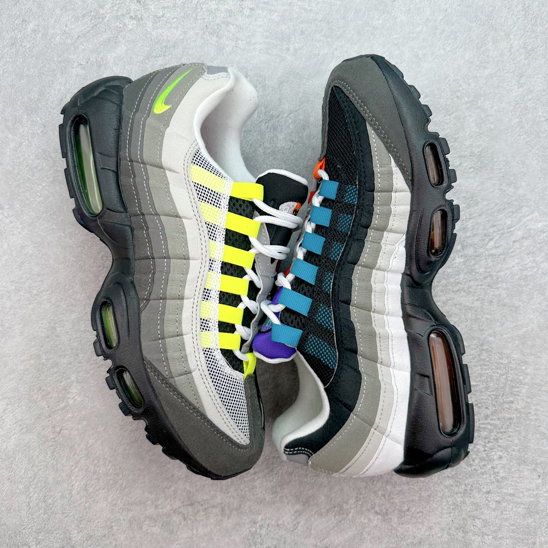 图片[3]-💰180 ＃MX版 NK Air Max 95 复古减震气垫跑鞋 CW6575-001 经典重温 外单专供大厂出品 品质稳定 一百余色 终端操作 鞋款设计灵感源于人体构造 中底设计基于人体的脊柱构造 是整体设计的核心 尼龙孔眼代表了肋骨 而分层式面板和网眼象征着肌肉纤维和肉体组织 Air Max 95采用了两个独立的吹塑成型的Air-Sole单元 并首次在前掌使用可视化气垫设计 Swoosh logo夜当作一个 点符号放在了鞋子的后帮位置 20年的发展让 AIR MAX 95有了不同的故事 20年后再度面向世人的时候 焕然一新的面貌 让人有了另外一种清新脱俗的感觉 SIZE：36 36.5 37.5 38 38.5 39 40 40.5 41 42 42.5 43 44 44.5 45 46 47.5 48 编码：Xby2936050-运动鞋