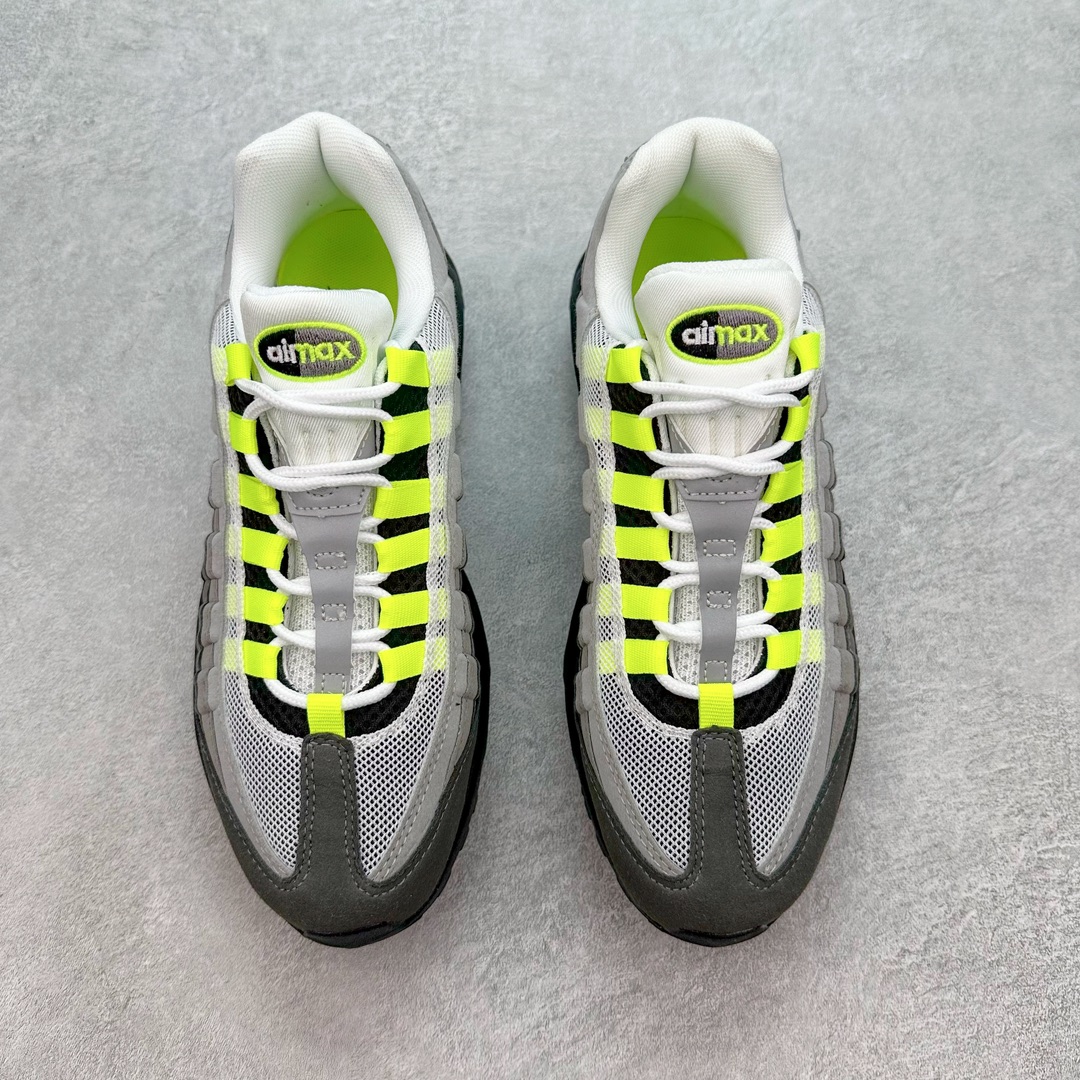 图片[2]-💰180 ＃MX版 NK Air Max 95 复古减震气垫跑鞋 554970-071 经典重温 外单专供大厂出品 品质稳定 一百余色 终端操作 鞋款设计灵感源于人体构造 中底设计基于人体的脊柱构造 是整体设计的核心 尼龙孔眼代表了肋骨 而分层式面板和网眼象征着肌肉纤维和肉体组织 Air Max 95采用了两个独立的吹塑成型的Air-Sole单元 并首次在前掌使用可视化气垫设计 Swoosh logo夜当作一个 点符号放在了鞋子的后帮位置 20年的发展让 AIR MAX 95有了不同的故事 20年后再度面向世人的时候 焕然一新的面貌 让人有了另外一种清新脱俗的感觉 SIZE：36 36.5 37.5 38 38.5 39 40 40.5 41 42 42.5 43 44 44.5 45 46 47.5 48 编码：Xby2936050-运动鞋