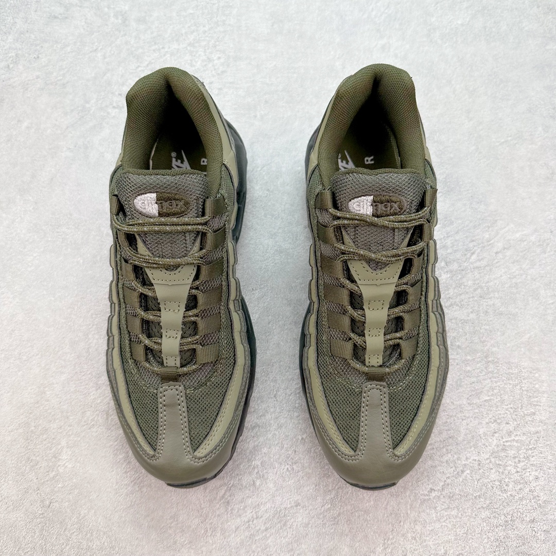 图片[2]-💰180 ＃MX版 NK Air Max 95 复古减震气垫跑鞋 DZ4511-300 经典重温 外单专供大厂出品 品质稳定 一百余色 终端操作 鞋款设计灵感源于人体构造 中底设计基于人体的脊柱构造 是整体设计的核心 尼龙孔眼代表了肋骨 而分层式面板和网眼象征着肌肉纤维和肉体组织 Air Max 95采用了两个独立的吹塑成型的Air-Sole单元 并首次在前掌使用可视化气垫设计 Swoosh logo夜当作一个 点符号放在了鞋子的后帮位置 20年的发展让 AIR MAX 95有了不同的故事 20年后再度面向世人的时候 焕然一新的面貌 让人有了另外一种清新脱俗的感觉 SIZE：36 36.5 37.5 38 38.5 39 40 40.5 41 42 42.5 43 44 44.5 45 46 47.5 48 编码：Xby2936050-运动鞋