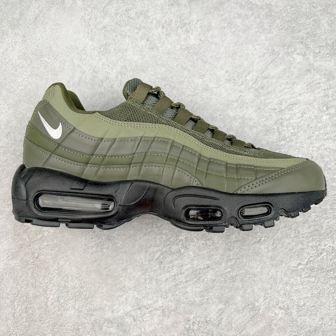 图片[4]-💰180 ＃MX版 NK Air Max 95 复古减震气垫跑鞋 经典重温 外单专供大厂出品 品质稳定 一百余色 终端操作 鞋款设计灵感源于人体构造 中底设计基于人体的脊柱构造 是整体设计的核心 尼龙孔眼代表了肋骨 而分层式面板和网眼象征着肌肉纤维和肉体组织 Air Max 95采用了两个独立的吹塑成型的Air-Sole单元 并首次在前掌使用可视化气垫设计 Swoosh logo夜当作一个 点符号放在了鞋子的后帮位置 20年的发展让 AIR MAX 95有了不同的故事 20年后再度面向世人的时候 焕然一新的面貌 让人有了另外一种清新脱俗的感觉 SIZE：36 36.5 37.5 38 38.5 39 40 40.5 41 42 42.5 43 44 44.5 45 46 47.5 48 编码：Xby2936050-运动鞋