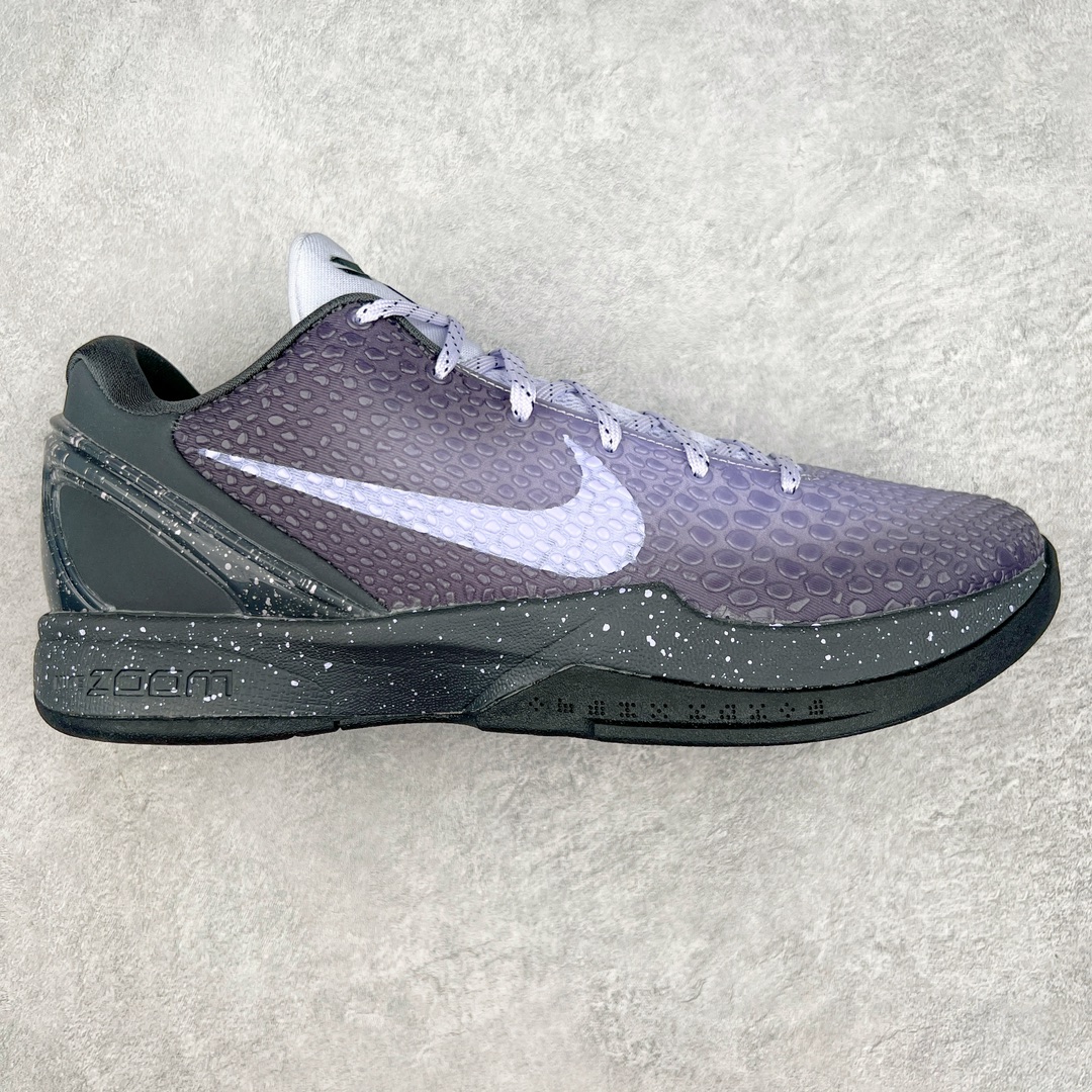 💰260 ＃MF NK Zoom Kobe 6 科比六代签名实战篮球鞋 星空黑紫 DM2825-001 主攻中端市场 全套原纸板楦头开发 确保原汁原味 完美呈现版型 一比一鞋头弧度高度鞋身弧度 细节品控鞋型完美 原厂TPU网格鞋带扣 正确内里网布 前后气垫加持 信仰绝不减配 全鞋身材料卡色独家定制 SWOOSH 蛇鳞 正确珠光效果（内嵌珍珠粉）独家前掌Zoom Turbo 后掌马蹄Zoom缓震 内置全真动态飞线 独家复刻U型缓震垫带独立钢印 十年情怀 这里完美落地 一个月独家售后 为实战保驾护航 尺码：40 40.5 41 42 42.5 43 44 44.5 45 45.5 46 47.5 48.5 编码：by3936030-运动鞋