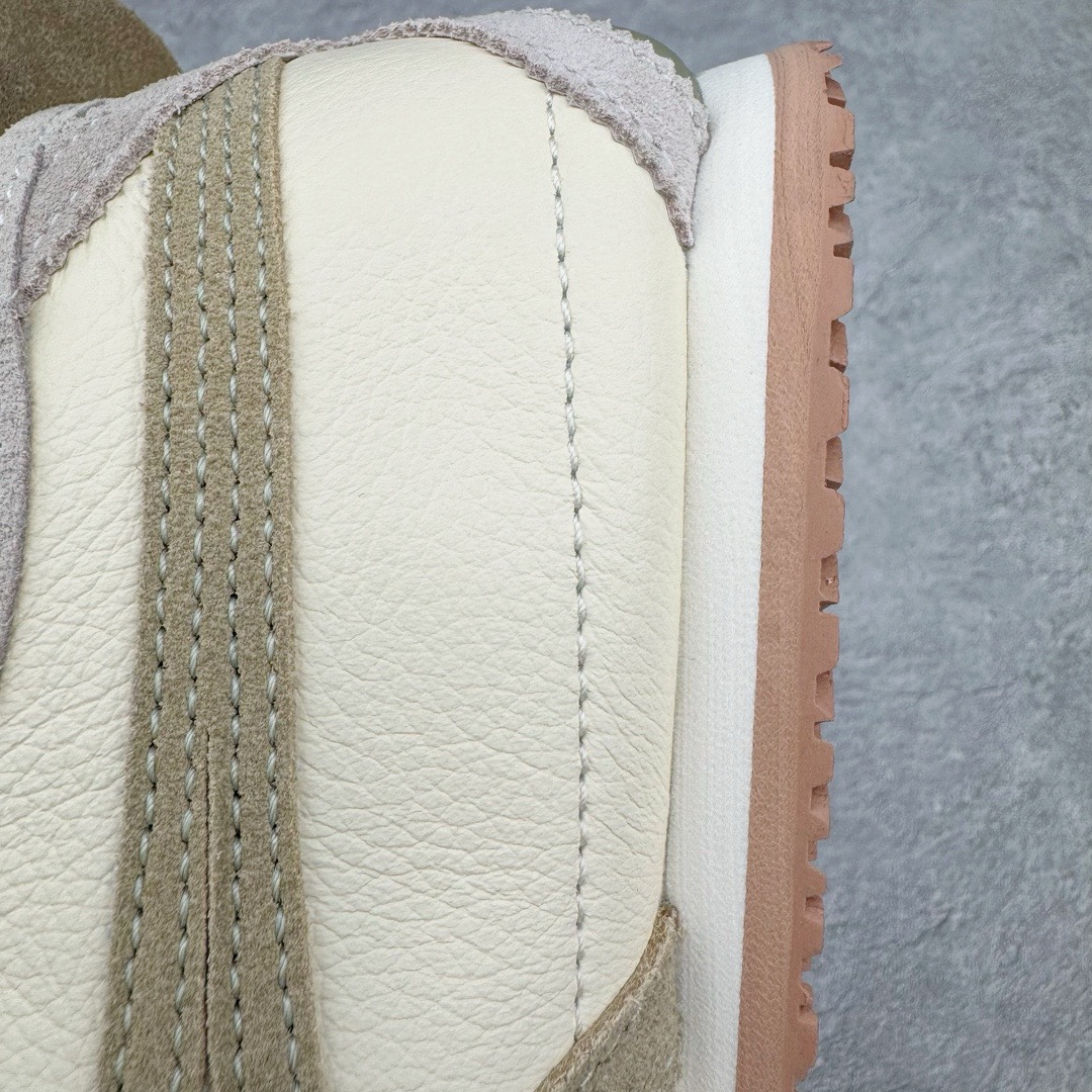 图片[16]-＃HK纯原 Asics Onitsuka Tiger MEXICO 66 亚瑟士鬼冢虎复古经典板鞋 市场最强版本 头层小羊皮加持 海外订单工厂出品 超成熟稳定的做工品控 原装全套纸板楦头开发 原汁原味 完美呈现版型 私模正确鞋底咬花纹路 一比一鞋头弧度高度鞋身弧度 绝不口嗨 细节品控鞋型随意秒杀市面 原档咬花纹路私模大底 一个单元有六个三角形 总体形拼接呈现花瓣状 官方四联吊牌 原装Ortholite轻量化鞋垫 原盒原配 质保卡 说明书 钢印防尘纸 纸板中底带钢印 乳胶组合鞋垫 支持全方位的对比专柜 产品从款式颜色造型上体现出追求舒适和细节的完美 鞋类更是推崇手工制作的严谨与完美 融舒适性与可穿性的设计风格 注重细节的完美和别致魅力 既保持稳重 又不失轻松的时尚感 尺码：36 37 37.5 38 39 39.5 40 40.5 41.5 42 42.5 43.5 44 45 46-选品中心