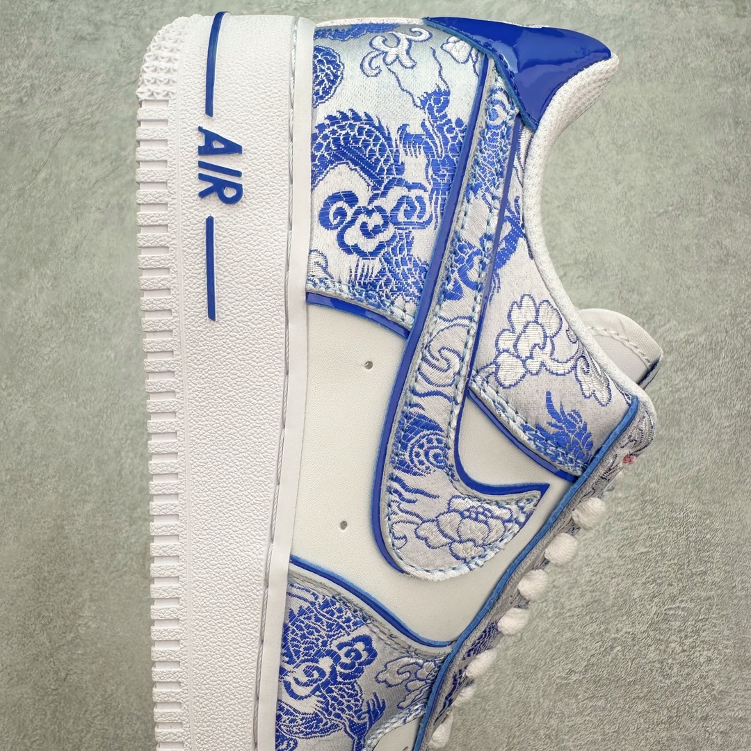 图片[6]-💰230 NK Air Force 1´07 Low 空军一号低帮百搭休闲运动板鞋 CW2288-201 柔软、弹性十足的缓震性能和出色的中底设计 横跨复古与现代的外型结合 造就出风靡全球 三十多年的Force 1 直到今天还深受青睐 SIZE：36 36.5 37.5 38 38.5 39 40 40.5 41 42 42.5 43 44 44.5 45 编码：Fby3936000-运动鞋