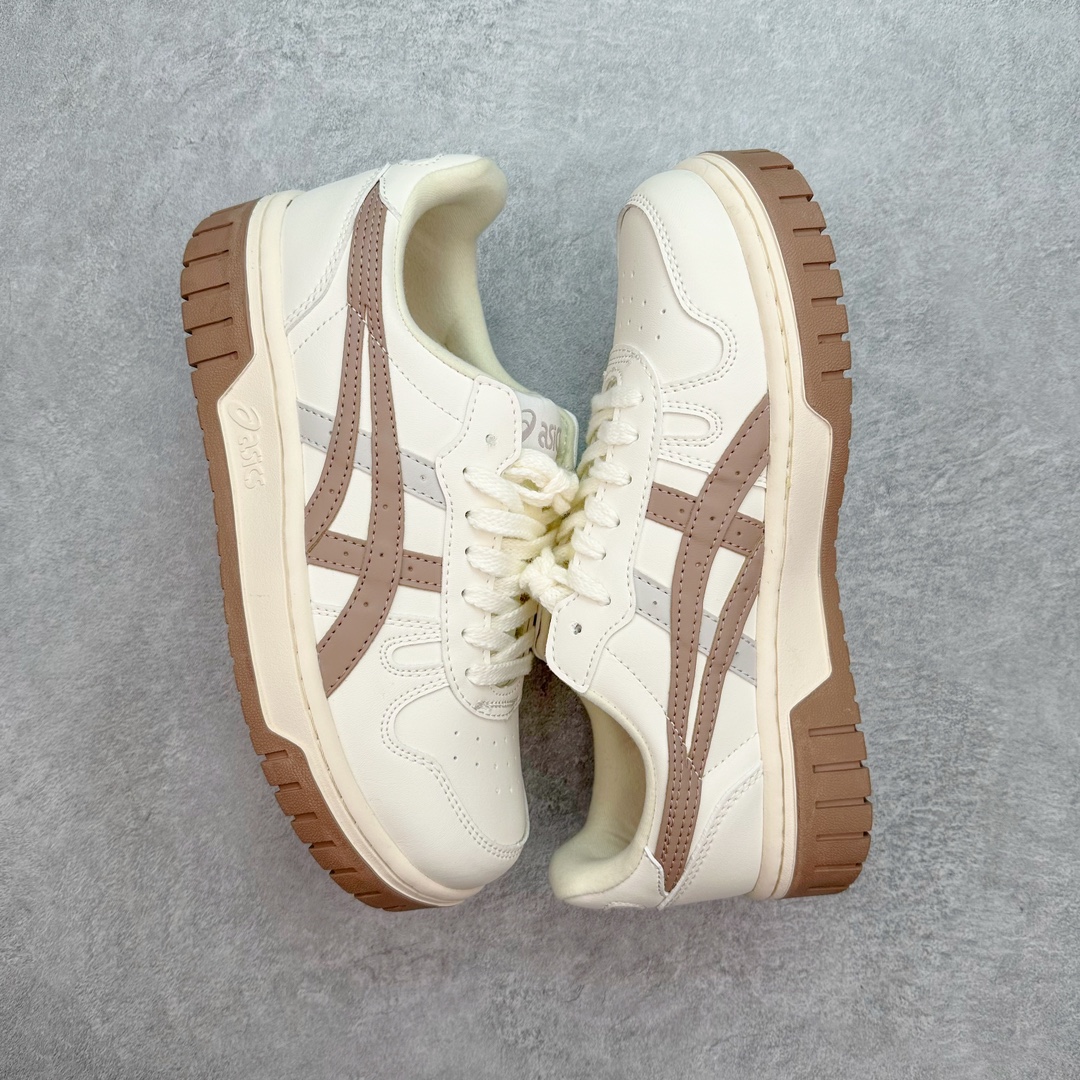 图片[3]-💰140 ASICS COURT TRAIL MZ 亚瑟士包头增高板鞋 复古风刮起来 百搭舒适绝绝子 谁的鞋柜里没有一双百搭的ASICS亚瑟士复古鞋呢 配色很大气 米色黑色复古内味拉满了 厚底又加了一丝时尚感 搭配90年代经典虎爪纹 logo设计 很有特色 我敢说这双可以是超级万能百搭的了 上脚也很轻便透气 超级舒服 尺码：36-45 编码：Tby2936010-运动鞋