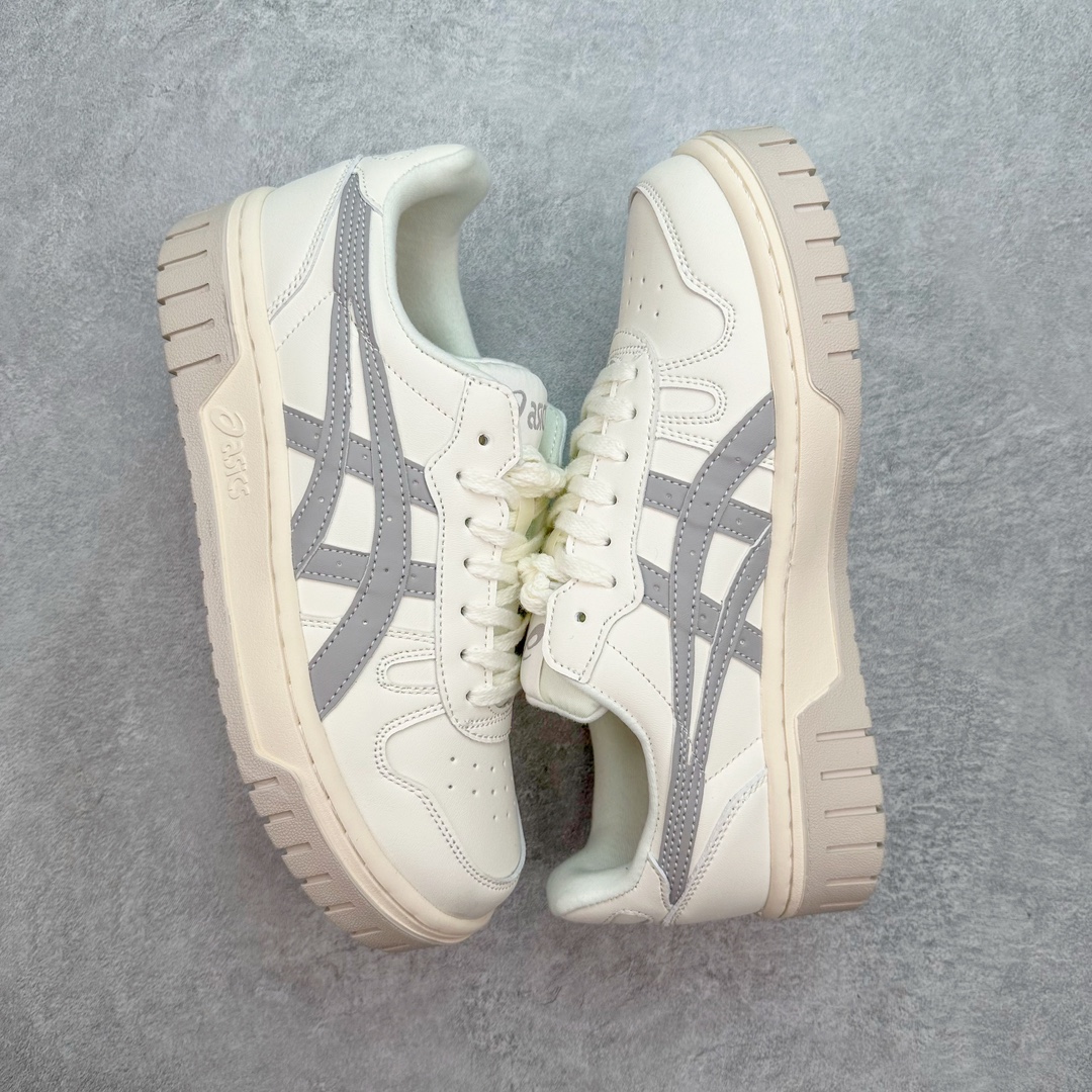 图片[3]-💰140 ASICS COURT TRAIL MZ 亚瑟士包头增高板鞋 复古风刮起来 百搭舒适绝绝子 谁的鞋柜里没有一双百搭的ASICS亚瑟士复古鞋呢 配色很大气 米色黑色复古内味拉满了 厚底又加了一丝时尚感 搭配90年代经典虎爪纹 logo设计 很有特色 我敢说这双可以是超级万能百搭的了 上脚也很轻便透气 超级舒服 尺码：36-45 编码：Tby2936010-运动鞋