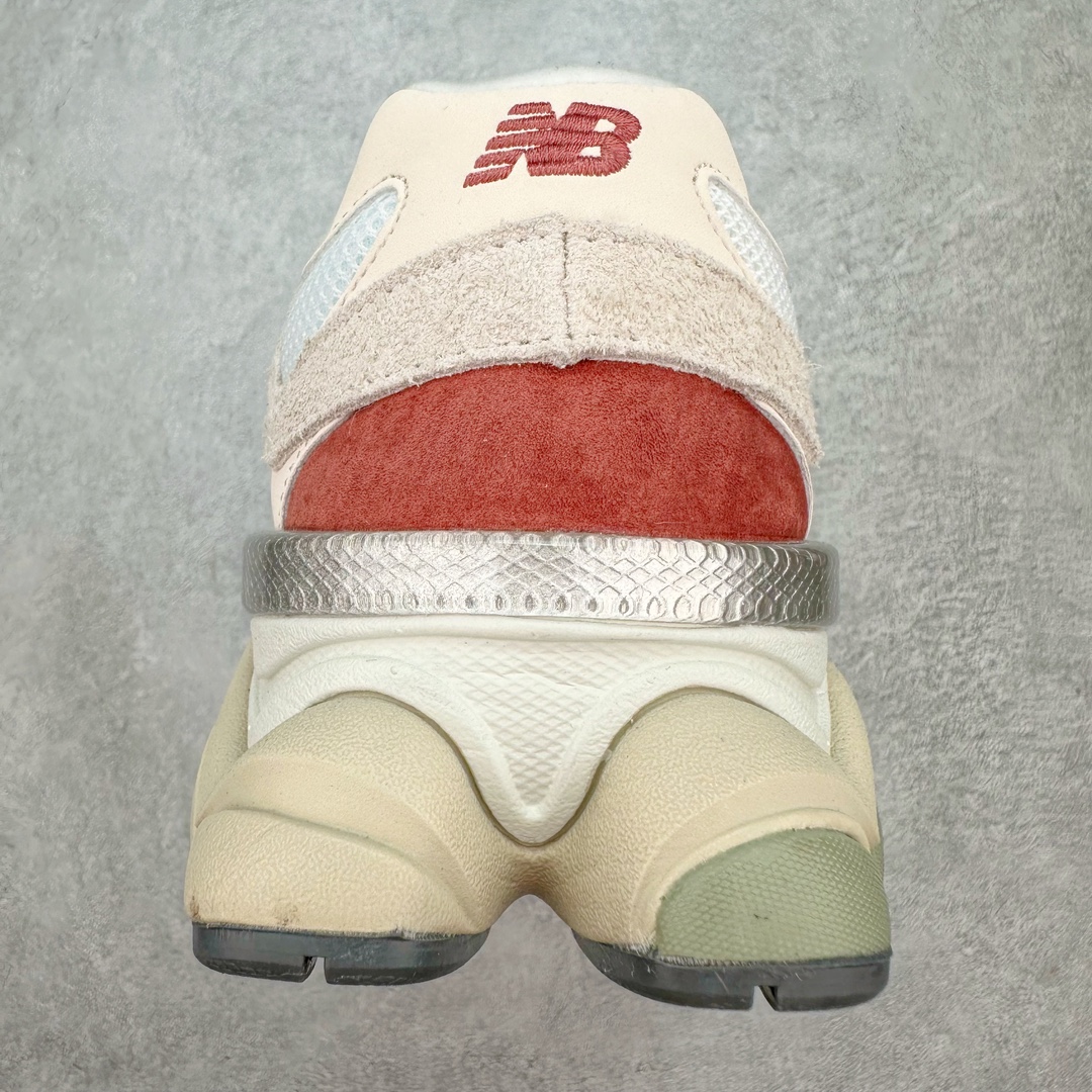 图片[8]-💰210 ＃C版 New Balance NB9060系列 新百伦绒面革网布经典百搭防滑耐磨透气低帮生活休闲鞋 新百伦又带来了新鞋型 并且是与芝加哥街头品牌 Joe Freshgoods 的联名款 鞋身主体采用了类似 990 系列的设计风格 与传统复古慢跑鞋区别不大 最大的变化就是鞋底部分 在传统设计的中底外层 增加了多个分区的模块 圆润的线条设计与我们熟悉的 New Balance 风格截然不同 但与同样充满弧形线条的鞋面搭配 看起来毫无违和感 Size：36 37 37.5 38 38.5 39 40 40.5 41 42 42.5 43 44 45.5 46.5 编码：by2936080-运动鞋