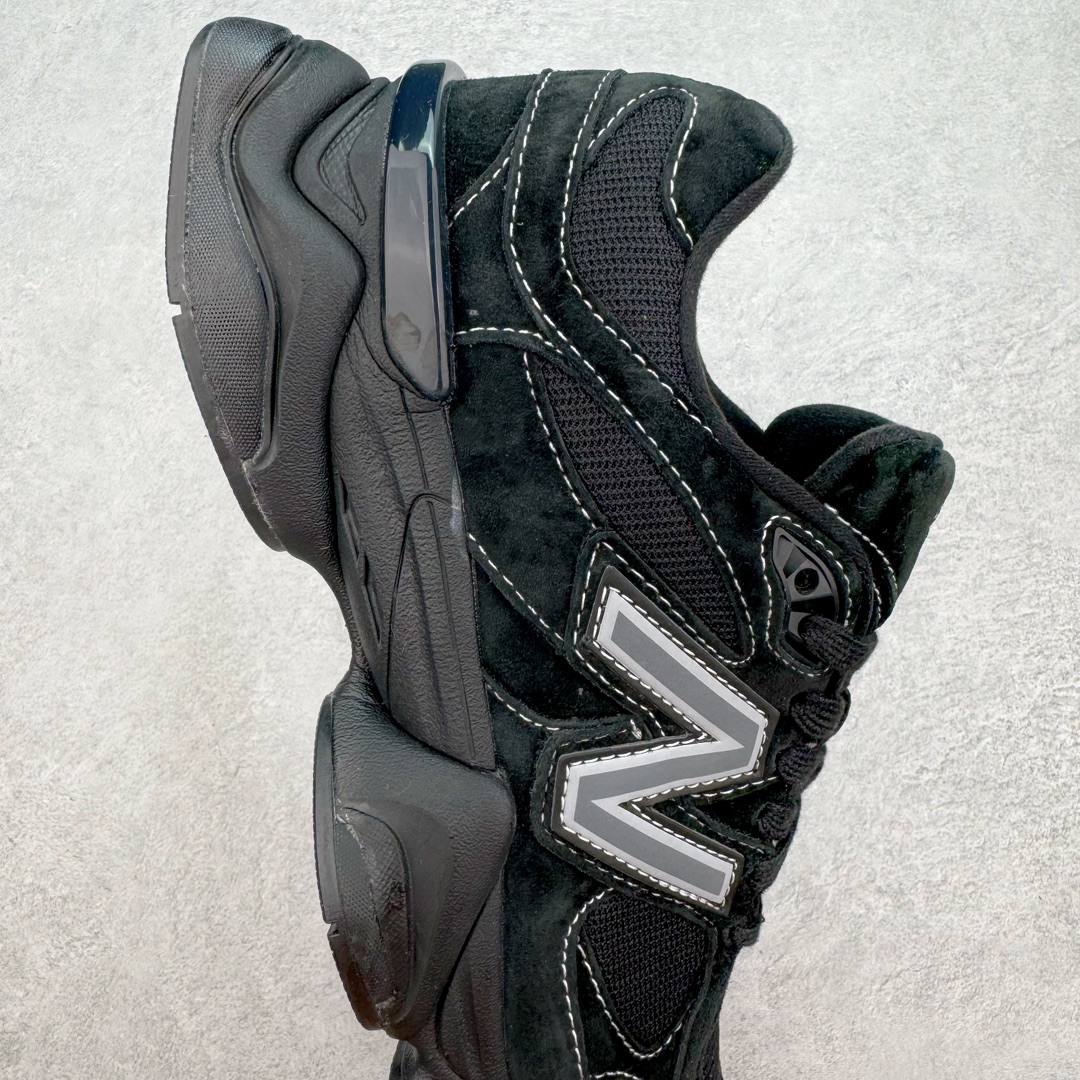 图片[6]-💰210 ＃C版 New Balance NB9060系列 新百伦绒面革网布经典百搭防滑耐磨透气低帮生活休闲鞋 新百伦又带来了新鞋型 并且是与芝加哥街头品牌 Joe Freshgoods 的联名款 鞋身主体采用了类似 990 系列的设计风格 与传统复古慢跑鞋区别不大 最大的变化就是鞋底部分 在传统设计的中底外层 增加了多个分区的模块 圆润的线条设计与我们熟悉的 New Balance 风格截然不同 但与同样充满弧形线条的鞋面搭配 看起来毫无违和感 Size：36 37 37.5 38 38.5 39 40 40.5 41 42 42.5 43 44 45.5 46.5 编码：by2936080-运动鞋