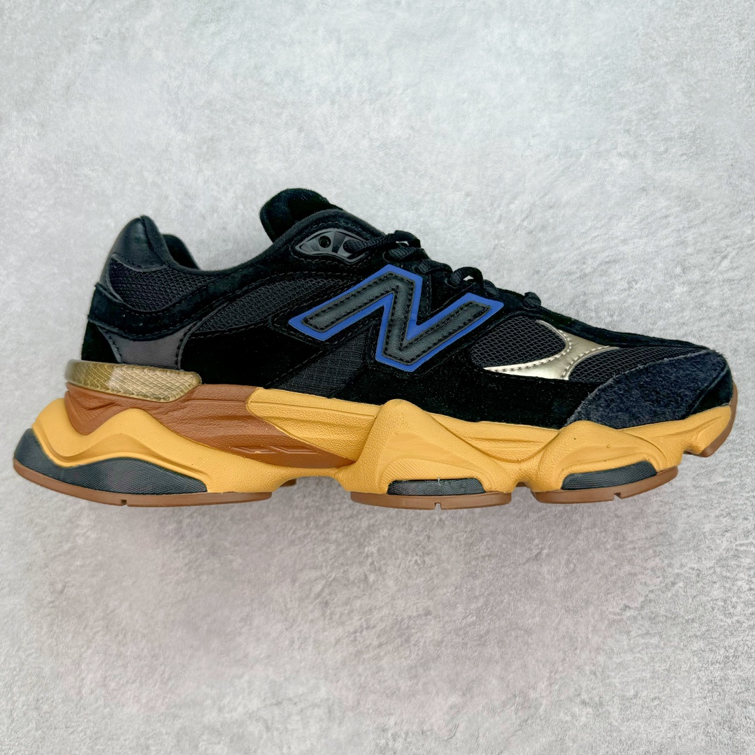 💰210 ＃C版 New Balance NB9060系列 新百伦绒面革网布经典百搭防滑耐磨透气低帮生活休闲鞋 新百伦又带来了新鞋型 并且是与芝加哥街头品牌 Joe Freshgoods 的联名款 鞋身主体采用了类似 990 系列的设计风格 与传统复古慢跑鞋区别不大 最大的变化就是鞋底部分 在传统设计的中底外层 增加了多个分区的模块 圆润的线条设计与我们熟悉的 New Balance 风格截然不同 但与同样充满弧形线条的鞋面搭配 看起来毫无违和感 Size：36 37 37.5 38 38.5 39 40 40.5 41 42 42.5 43 44 45.5 46.5 编码：by2936080-运动鞋