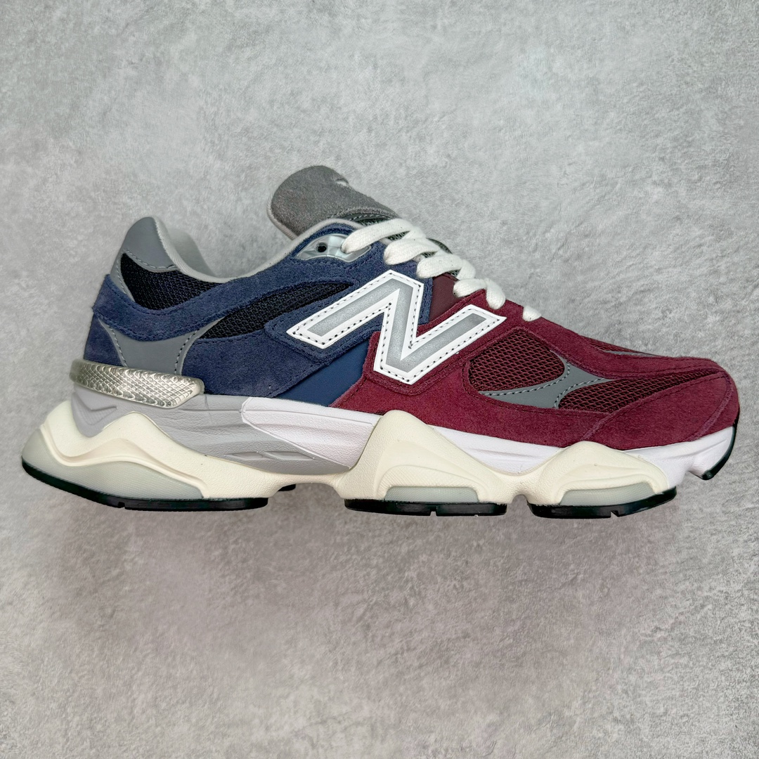 💰210 ＃C版 New Balance NB9060系列 新百伦绒面革网布经典百搭防滑耐磨透气低帮生活休闲鞋 新百伦又带来了新鞋型 并且是与芝加哥街头品牌 Joe Freshgoods 的联名款 鞋身主体采用了类似 990 系列的设计风格 与传统复古慢跑鞋区别不大 最大的变化就是鞋底部分 在传统设计的中底外层 增加了多个分区的模块 圆润的线条设计与我们熟悉的 New Balance 风格截然不同 但与同样充满弧形线条的鞋面搭配 看起来毫无违和感 Size：36 37 37.5 38 38.5 39 40 40.5 41 42 42.5 43 44 45.5 46.5 编码：by2936080-运动鞋