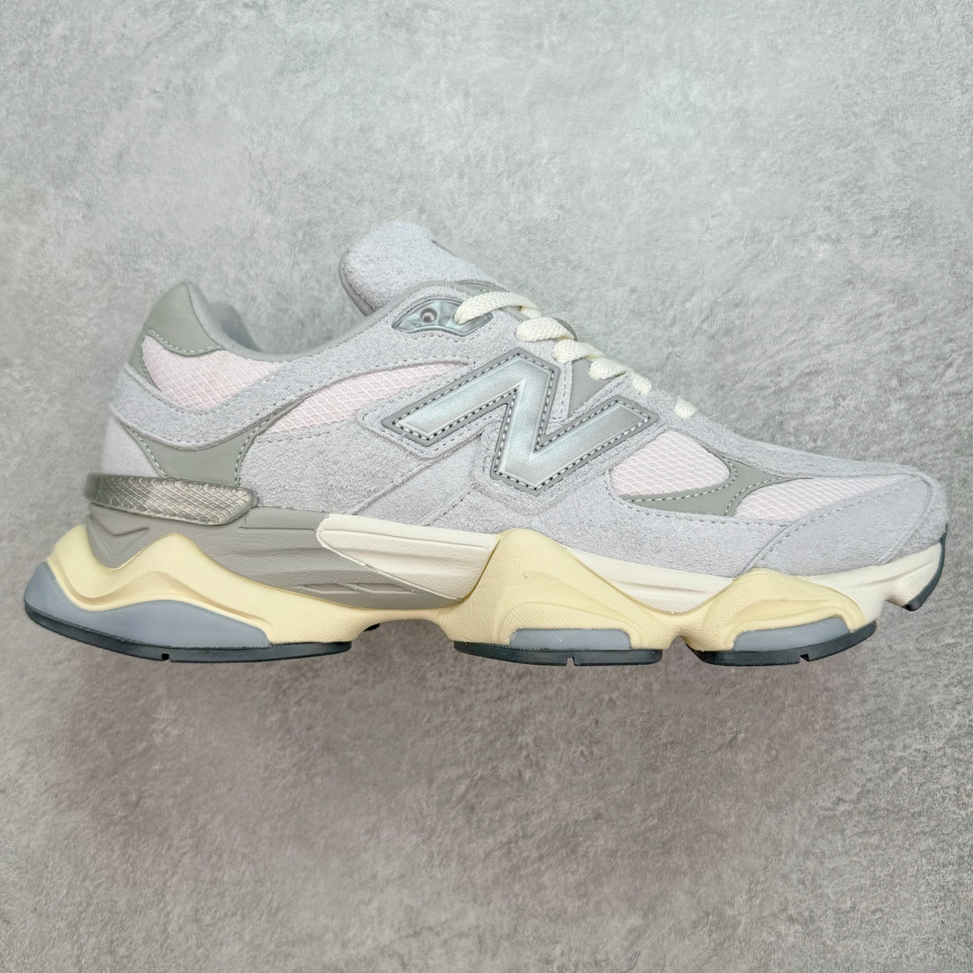 图片[5]-💰210 ＃C版 New Balance NB9060系列 新百伦绒面革网布经典百搭防滑耐磨透气低帮生活休闲鞋 新百伦又带来了新鞋型 并且是与芝加哥街头品牌 Joe Freshgoods 的联名款 鞋身主体采用了类似 990 系列的设计风格 与传统复古慢跑鞋区别不大 最大的变化就是鞋底部分 在传统设计的中底外层 增加了多个分区的模块 圆润的线条设计与我们熟悉的 New Balance 风格截然不同 但与同样充满弧形线条的鞋面搭配 看起来毫无违和感 Size：36 37 37.5 38 38.5 39 40 40.5 41 42 42.5 43 44 45.5 46.5 编码：by2936080-运动鞋