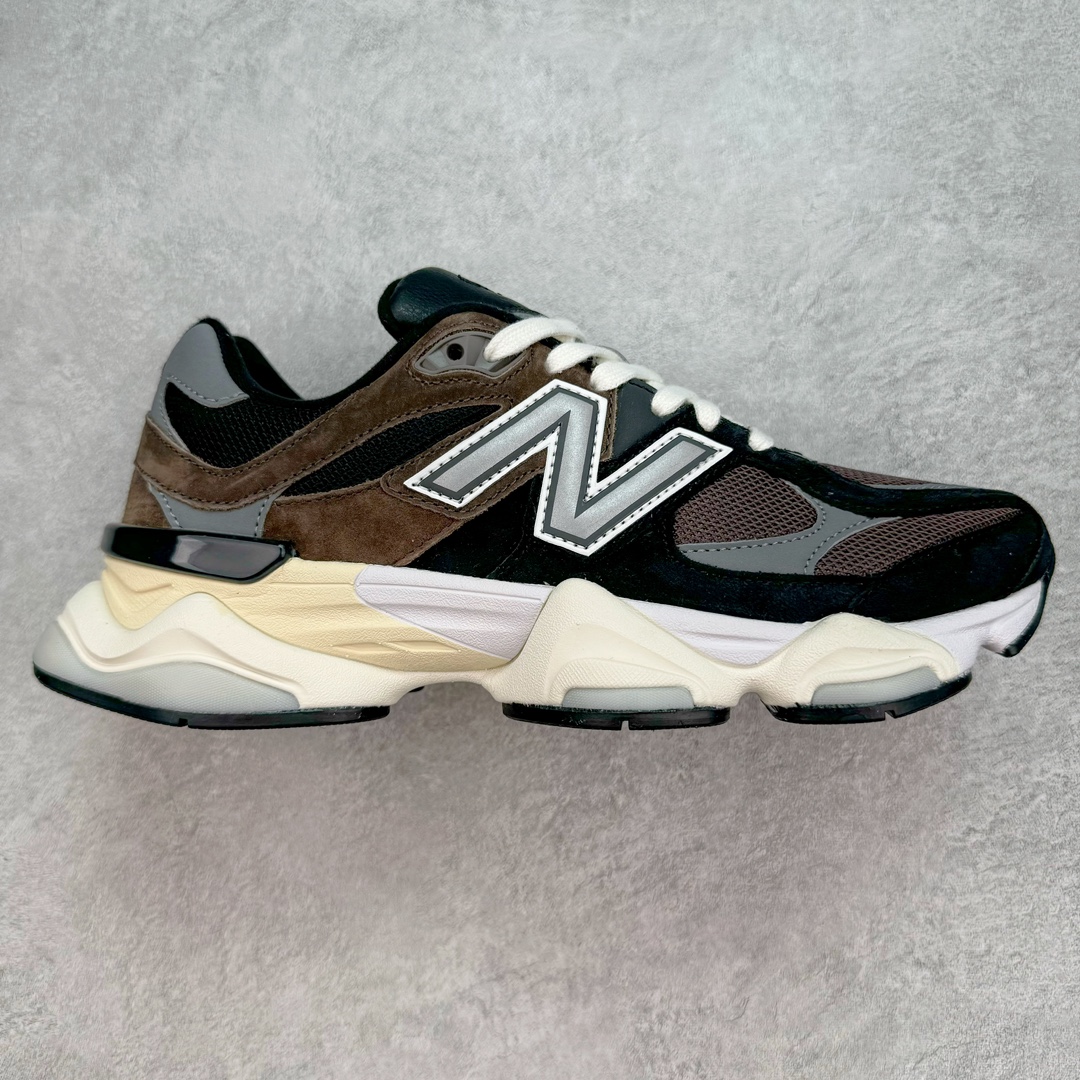 图片[2]-💰210 ＃C版 New Balance NB9060系列 新百伦绒面革网布经典百搭防滑耐磨透气低帮生活休闲鞋 新百伦又带来了新鞋型 并且是与芝加哥街头品牌 Joe Freshgoods 的联名款 鞋身主体采用了类似 990 系列的设计风格 与传统复古慢跑鞋区别不大 最大的变化就是鞋底部分 在传统设计的中底外层 增加了多个分区的模块 圆润的线条设计与我们熟悉的 New Balance 风格截然不同 但与同样充满弧形线条的鞋面搭配 看起来毫无违和感 Size：36 37 37.5 38 38.5 39 40 40.5 41 42 42.5 43 44 45.5 46.5 编码：by2936080-运动鞋