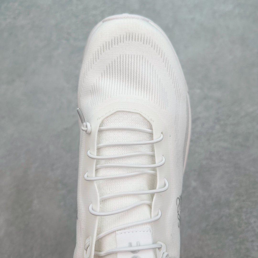 图片[4]-LOEWE x On Cloudtilt 2.0 昂跑罗意威联名 圆头系带生活休闲鞋 此运动品牌 开创于2010年 缓震着陆、强效回弹、轻柔质感的设计构思始终是ON研制关键 与此同时基于“为全球提供革新性的跑步感受”信念 陆续推出了多款跑鞋及其以专业运动人体跑步工程学为设计关键的功能性跑步服饰设备 让跑者不费力气地畅快畅跑 尺码：36 36.5 37.5 38 38.5 39 40 40.5 41 42 42.5 43 44 44.5 45-选品中心