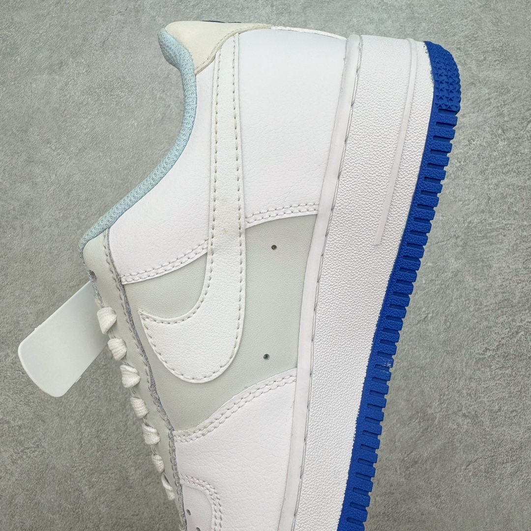 图片[7]-💰100 ＃福利特价‼NK Air Force 1´07 Low 空军一号低帮百搭休闲运动板鞋 柔软、弹性十足的缓震性能和出色的中底设计 横跨复古与现代的外型结合 造就出风靡全球 三十多年的Force 1 直到今天还深受青睐 SIZE：35.5 36 36.5 37.5 38 38.5 39 40 40.5 41 42 42.5 43 44 44.5 45 46 编码：by1936070-运动鞋