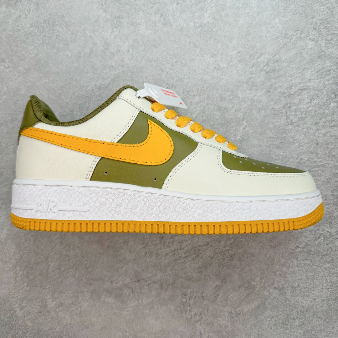 💰100 ＃福利特价‼NK Air Force 1´07 Low 空军一号低帮百搭休闲运动板鞋 柔软、弹性十足的缓震性能和出色的中底设计 横跨复古与现代的外型结合 造就出风靡全球 三十多年的Force 1 直到今天还深受青睐 SIZE：35.5 36 36.5 37.5 38 38.5 39 40 40.5 41 42 42.5 43 44 44.5 45 46 编码：by1936070-运动鞋