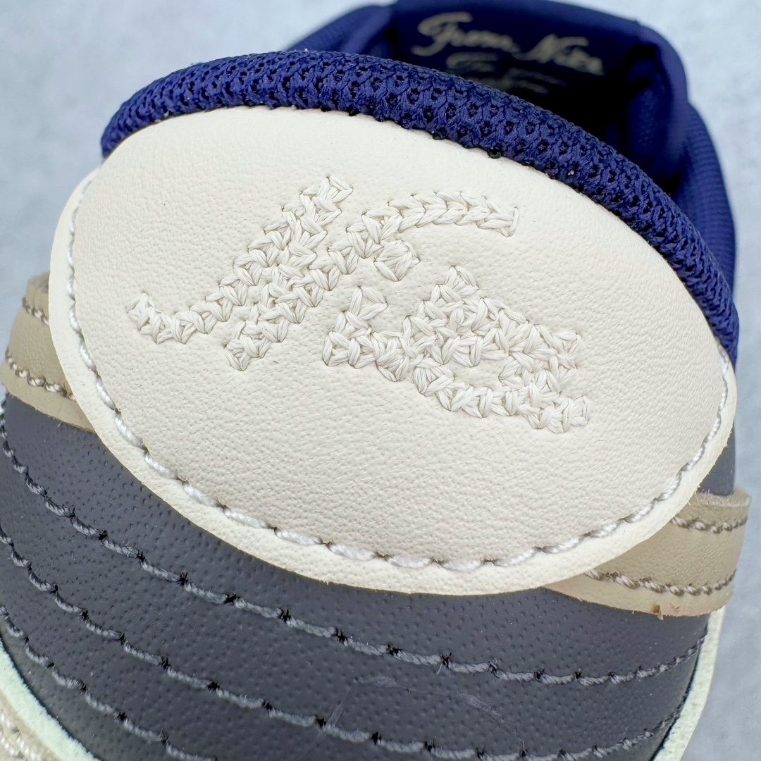 图片[17]-💰230 ＃YC纯原 NK Dunk Low 栗子之心 FV8106-361 定制系列天花板 无原鞋不开发 全系列得物原鞋一比一校对开发 配色持续更新中 终端对接 优势输出 全套原厂楦头原纸板数据档案倾力打造 原汁原味莞产 极致还原 圈内最强针车工艺 高端零售指定版 广东原厂配套原盒原标 鞋盒分三个尺码段 原厂冲刀 超高清洁度 全鞋零毛边皮料切割 采用原厂百宏鞋带以及原厂百宏织唛舌标 内标可供原厂几率过验 进口原装条纹中底布 四线拉帮白色点胶 原厂拉帮手法遵循公司 原厂电绣 极致还原 SIZE：35.5 36 36.5 37.5 38 38.5 39 40 40.5 41 42 42.5 43 44 44.5 45 46 47.5 编码：by3936000-运动鞋