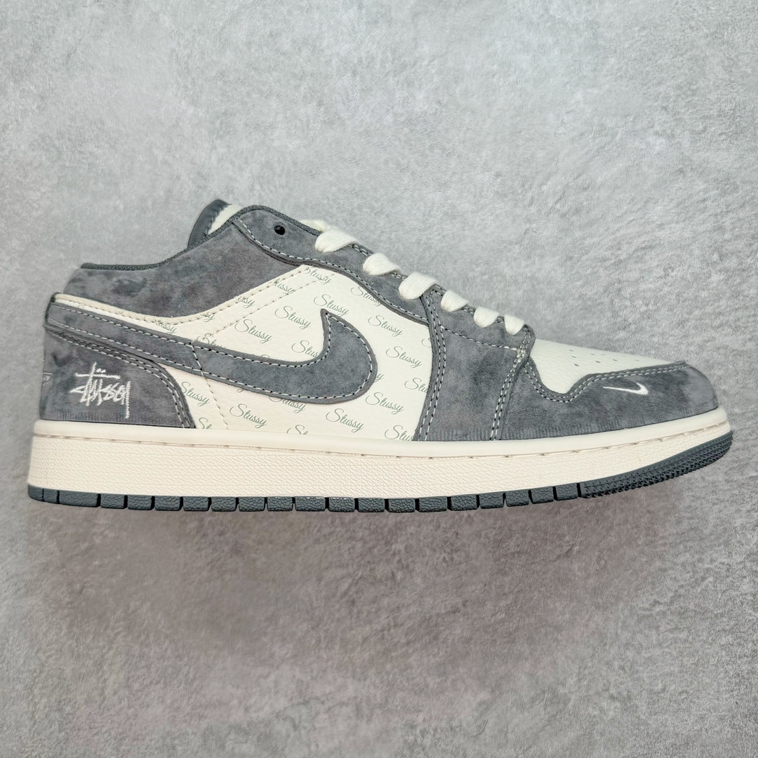 💰250 Air Jordan AJ1 Low 低帮系列定制配色 SJ9950-010 原厂内置气垫魔块 A模大底 头层小牛皮 鞋舌AJ原厂专用牛津布+AJ专用反口珍珠布+原厂无杂质高弹内里海棉+特殊封边弹力鞋带 SIZE：36 36.5 37.5 38 38.5 39 40 40.5 41 42 42.5 43 44 44.5 45 46 编码：Dby3936020-运动鞋