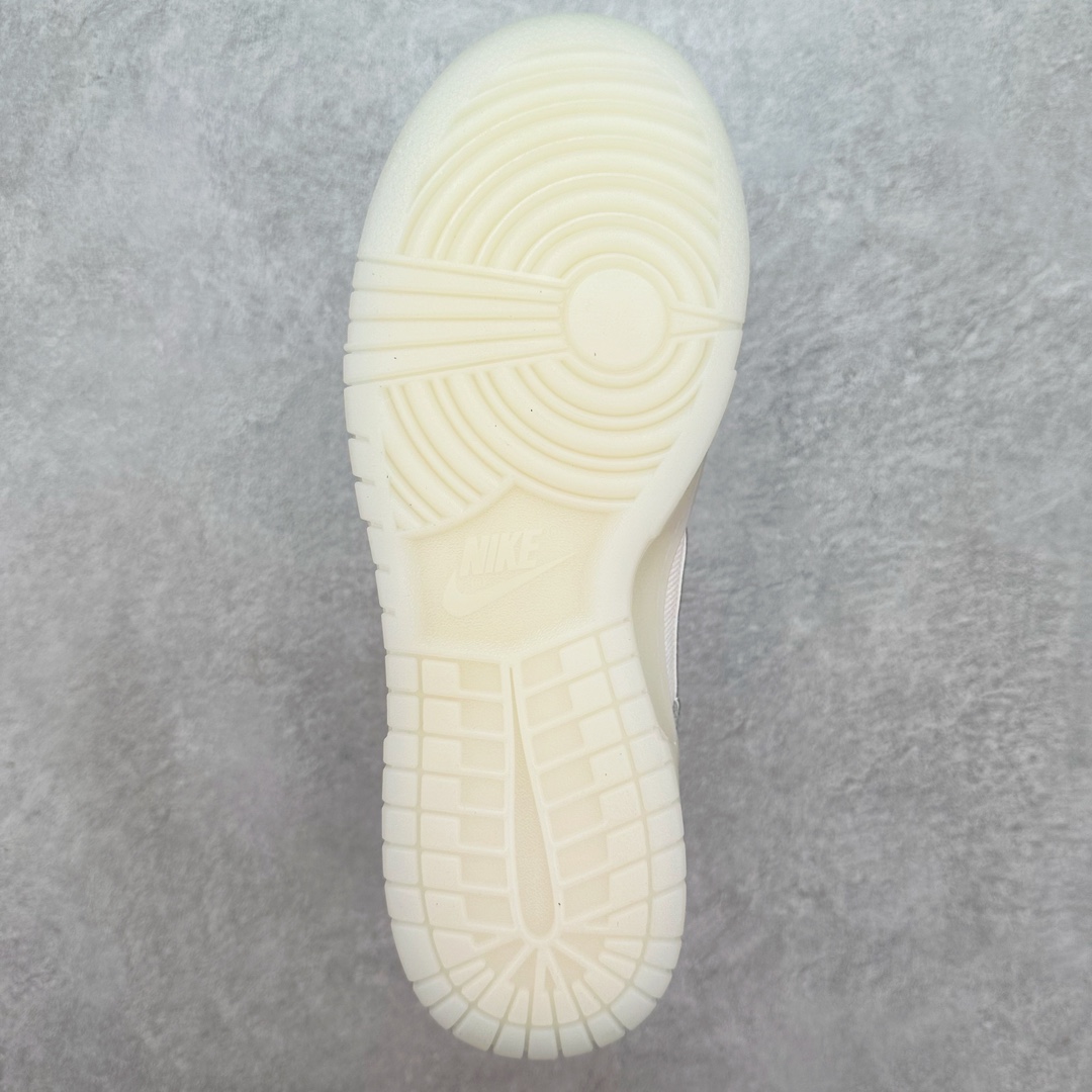 图片[9]-NK Dunk Low 定制配色 JH8040-941 大厂出品 极力推荐 原装头层材料 独家版型蒸餾加工帶來的是更好的视觉和脚感体验大厂纯原品质出货 清洁度 电绣工艺 皮料切割干净无任何毛边 细节完美 尺码：36 36.5 37.5 38 38.5 39 40 40.5 41 42 42.5 43 44 44.5 45 46 47.5-选品中心