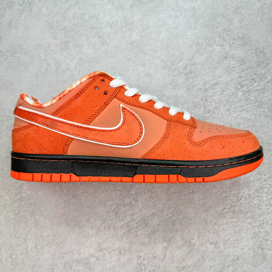 💰170 ＃福利特价‼Concepts x NK SB Dunk Low \”Orange Lobster\” 联名橙龙虾 FD8776-800 正确头层皮料 细节均购入原鞋校对开发 全套原纸板楦头加持 细节品控鞋型稳定 独家私模官方最新原厂磨具打造大底 鞋头坡度极致还原 原盒原配 玻璃冲刀 超高清洁度 全鞋零毛边皮料切割 正确中底布背胶中底布拉帮走线 SIZE：36 36.5 37.5 38 38.5 39 40 40.5 41 42 42.5 43 44 44.5 45 46 47.5 编码：by2936040-运动鞋