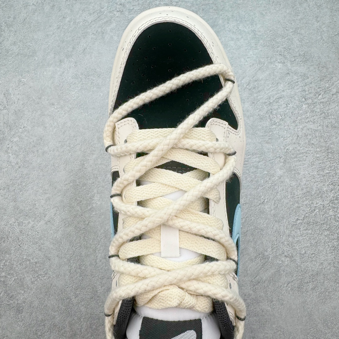 图片[4]-💰230 ＃YC纯原 NK Dunk Low 蓝莓小熊猫 DD1391-100 定制系列天花板 无原鞋不开发 全系列得物原鞋一比一校对开发 配色持续更新中 终端对接 优势输出 全套原厂楦头原纸板数据档案倾力打造 原汁原味莞产 极致还原 圈内最强针车工艺 高端零售指定版 广东原厂配套原盒原标 鞋盒分三个尺码段 原厂冲刀 超高清洁度 全鞋零毛边皮料切割 采用原厂百宏鞋带以及原厂百宏织唛舌标 内标可供原厂几率过验 进口原装条纹中底布 四线拉帮白色点胶 原厂拉帮手法遵循公司 原厂电绣 极致还原 SIZE：35.5 36 36.5 37.5 38 38.5 39 40 40.5 41 42 42.5 43 44 44.5 45 46 47.5 编码：by3936000-运动鞋