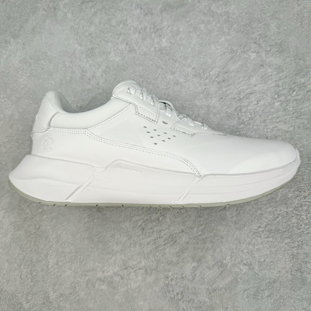 ECCO爱步2024年新款户外鞋防水透气越野跑鞋 健步踪迹系列 鞋面设有GORE-TEX防水薄膜 给你贴心防水保护 防水透气 直接注塑工艺连接鞋面与鞋底 一体成型 合脚稳固 BIOM自然律动科技鞋楦 符合人体工学 长效缓震带来裸足体验 橡胶大底 结合橡胶凸起鞋钉设计 适应多种地形 提供强劲抓地力与耐磨性 稳定支撑 越野无束 尺码:39 40 41 42 43 44(正常码)-选品中心