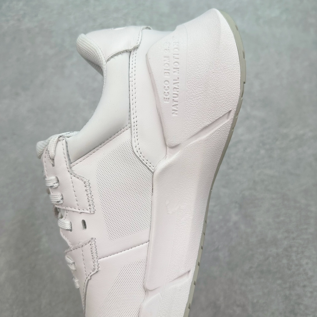 图片[7]-ECCO爱步2024年新款户外鞋防水透气越野跑鞋 健步踪迹系列 鞋面设有GORE-TEX防水薄膜 给你贴心防水保护 防水透气 直接注塑工艺连接鞋面与鞋底 一体成型 合脚稳固 BIOM自然律动科技鞋楦 符合人体工学 长效缓震带来裸足体验 橡胶大底 结合橡胶凸起鞋钉设计 适应多种地形 提供强劲抓地力与耐磨性 稳定支撑 越野无束 尺码：39 40 41 42 43 44（正常码）-选品中心