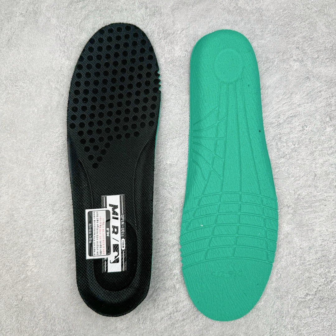 图片[14]-＃PB过验版 MLB Chunky Liner Basic 复古印花学长鞋系列低帮轻量增高厚底百搭休闲运动慢跑鞋板鞋 Korea韩国联名NY美国榄球纽约洋基队限定 目前可过轻松秒过各类鉴定 能操作的私聊 韩国代购专供 左脚内置NFC感应 区别市面贴纸假芯片 MLB专用菱形双针中底布 重点细节中底布带注胶孔 原厂NFC感应吊牌 支持鉴定 一个两位数 原盒原标 全套原楦原纸板原厂数据开发 中韩文保养标贴 绿色防霉片 平台代购专供 独家一比一RB+MD组合大底 高频后跟小人Logo精准对位立体饱满 正确网布加超迁鞋面 转印中底走线紧密 转印Logo工艺表层防刮不掉色 尺码：35 36 36.5 37.5 38 38.5 39 40 40.5 41 42 42.5 43 44 44.5 45-选品中心