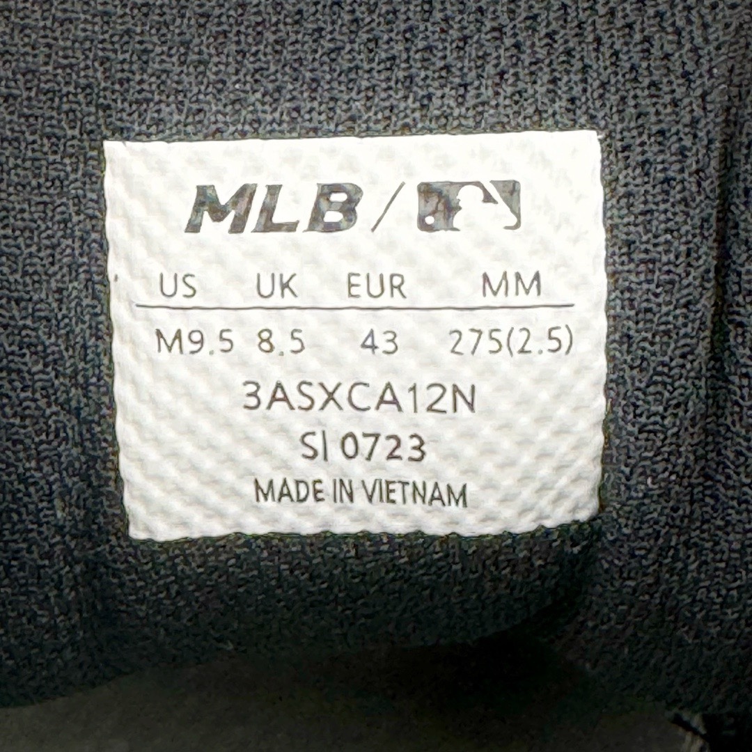 图片[22]-＃PB过验版 MLB Chunky Liner Basic 复古印花学长鞋系列低帮轻量增高厚底百搭休闲运动慢跑鞋板鞋 Korea韩国联名NY美国榄球纽约洋基队限定 目前可过轻松秒过各类鉴定 能操作的私聊 韩国代购专供 左脚内置NFC感应 区别市面贴纸假芯片 MLB专用菱形双针中底布 重点细节中底布带注胶孔 原厂NFC感应吊牌 支持鉴定 一个两位数 原盒原标 全套原楦原纸板原厂数据开发 中韩文保养标贴 绿色防霉片 平台代购专供 独家一比一RB+MD组合大底 高频后跟小人Logo精准对位立体饱满 正确网布加超迁鞋面 转印中底走线紧密 转印Logo工艺表层防刮不掉色 尺码：35 36 36.5 37.5 38 38.5 39 40 40.5 41 42 42.5 43 44 44.5 45-选品中心