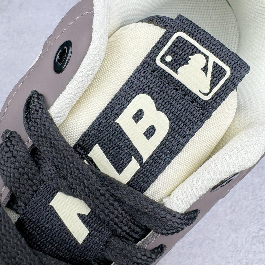 图片[13]-＃PB过验版 MLB Chunky Liner Basic 复古印花学长鞋系列低帮轻量增高厚底百搭休闲运动慢跑鞋板鞋 Korea韩国联名NY美国榄球纽约洋基队限定 目前可过轻松秒过各类鉴定 能操作的私聊 韩国代购专供 左脚内置NFC感应 区别市面贴纸假芯片 MLB专用菱形双针中底布 重点细节中底布带注胶孔 原厂NFC感应吊牌 支持鉴定 一个两位数 原盒原标 全套原楦原纸板原厂数据开发 中韩文保养标贴 绿色防霉片 平台代购专供 独家一比一RB+MD组合大底 高频后跟小人Logo精准对位立体饱满 正确网布加超迁鞋面 转印中底走线紧密 转印Logo工艺表层防刮不掉色 尺码：35 36 36.5 37.5 38 38.5 39 40 40.5 41 42 42.5 43 44 44.5 45-选品中心