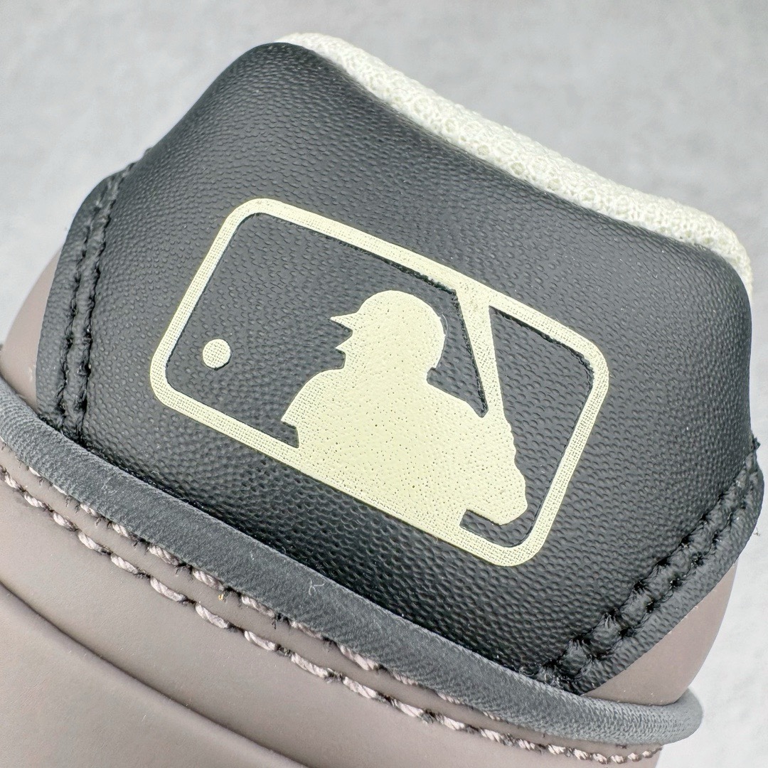 图片[10]-＃PB过验版 MLB Chunky Liner Basic 复古印花学长鞋系列低帮轻量增高厚底百搭休闲运动慢跑鞋板鞋 Korea韩国联名NY美国榄球纽约洋基队限定 目前可过轻松秒过各类鉴定 能操作的私聊 韩国代购专供 左脚内置NFC感应 区别市面贴纸假芯片 MLB专用菱形双针中底布 重点细节中底布带注胶孔 原厂NFC感应吊牌 支持鉴定 一个两位数 原盒原标 全套原楦原纸板原厂数据开发 中韩文保养标贴 绿色防霉片 平台代购专供 独家一比一RB+MD组合大底 高频后跟小人Logo精准对位立体饱满 正确网布加超迁鞋面 转印中底走线紧密 转印Logo工艺表层防刮不掉色 尺码：35 36 36.5 37.5 38 38.5 39 40 40.5 41 42 42.5 43 44 44.5 45-选品中心