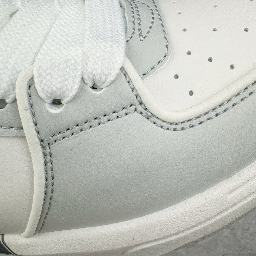 图片[13]-＃PB过验版 MLB Chunky Liner Basic 复古印花学长鞋系列低帮轻量增高厚底百搭休闲运动慢跑鞋板鞋 Korea韩国联名NY美国榄球纽约洋基队限定 目前可过轻松秒过各类鉴定 能操作的私聊 韩国代购专供 左脚内置NFC感应 区别市面贴纸假芯片 MLB专用菱形双针中底布 重点细节中底布带注胶孔 原厂NFC感应吊牌 支持鉴定 一个两位数 原盒原标 全套原楦原纸板原厂数据开发 中韩文保养标贴 绿色防霉片 平台代购专供 独家一比一RB+MD组合大底 高频后跟小人Logo精准对位立体饱满 正确网布加超迁鞋面 转印中底走线紧密 转印Logo工艺表层防刮不掉色 尺码：35 36 36.5 37.5 38 38.5 39 40 40.5 41 42 42.5 43 44 44.5 45-选品中心